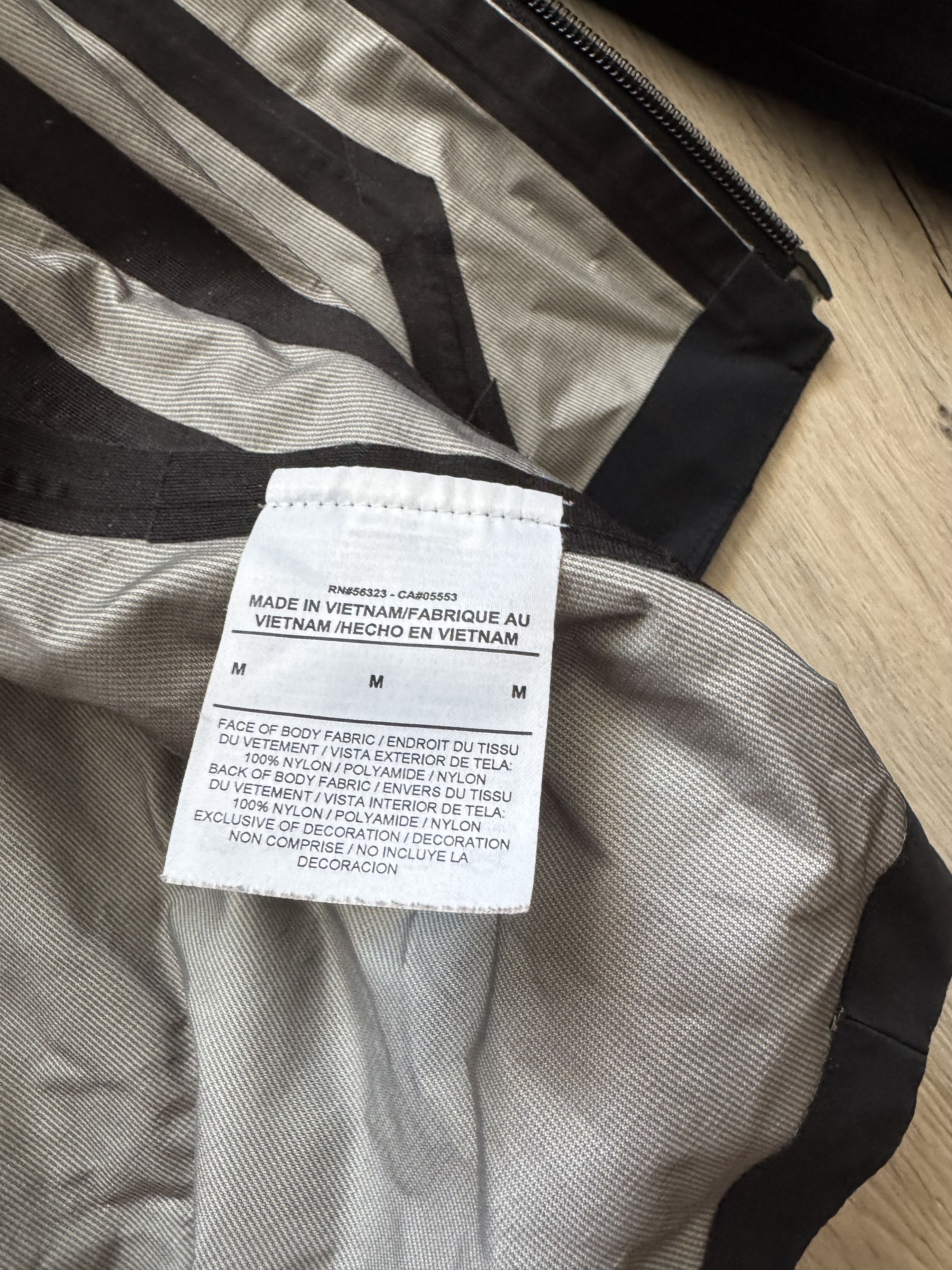 Nike Nike lab Essentials Hooded Lightweight acronym acg gore-tex Size US M / EU 48-50 / 2 - 12 Thumbnail