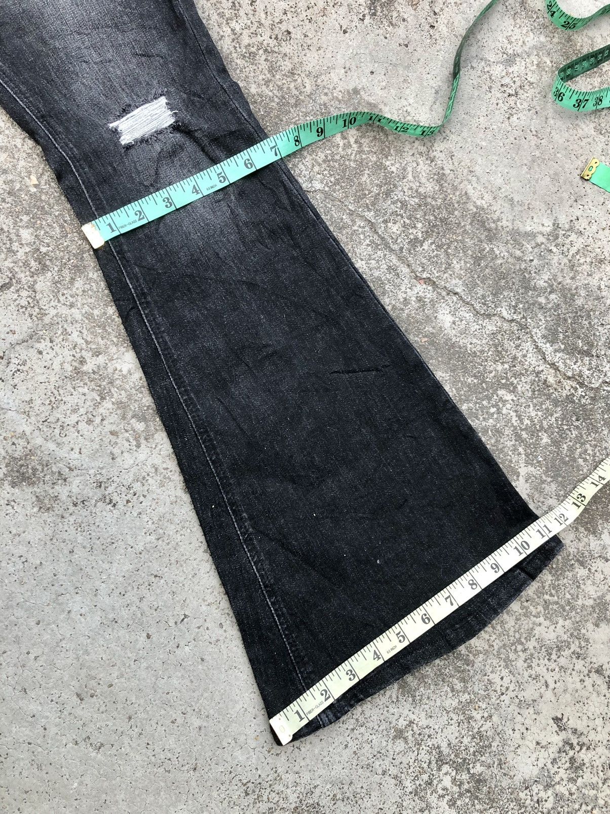 Vintage BELLBOTTOM FLARED STRECTHABLE DISTRESSED DENIM Size 30" / US 8 / IT 44 - 7 Thumbnail