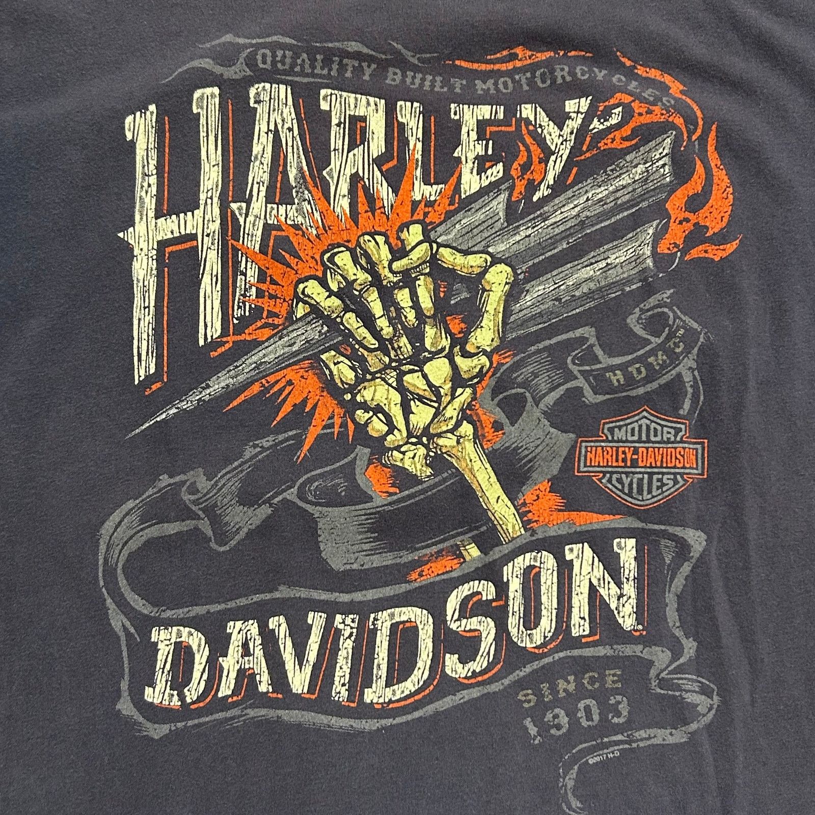 Harley Davidson 2017 Harley Davidson Skeleton Hand Daytona Tee Gray Medium M Size US M / EU 48-50 / 2 - 6 Thumbnail