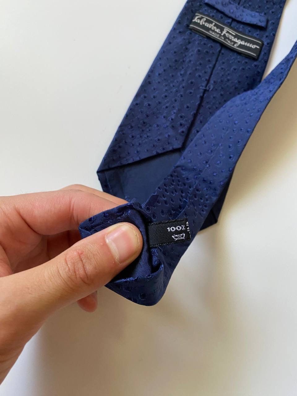 Salvatore Ferragamo Vintage Salvatore Feragamo Ties Made in Italy 100% Silk Size ONE SIZE - 5 Thumbnail
