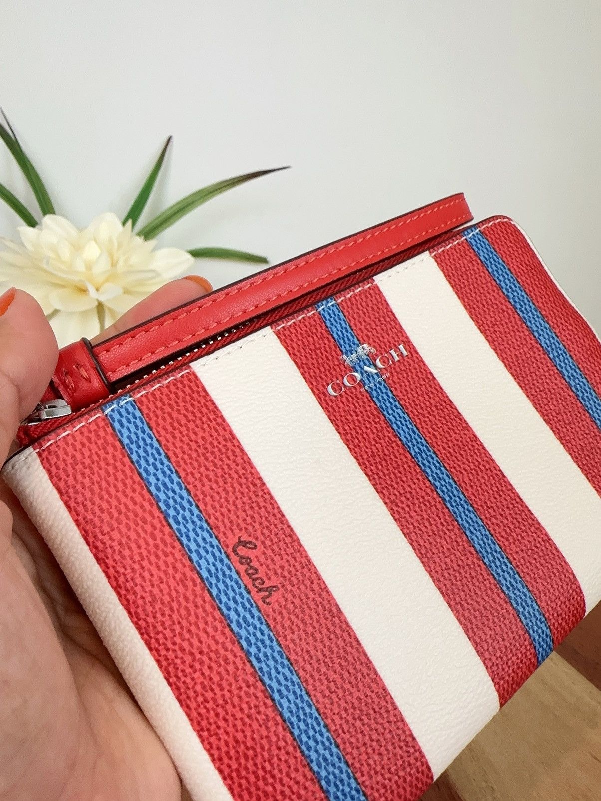 Coach NWT Coach Corner Zip Wristlet With Stripe Print Size ONE SIZE - 3 Thumbnail