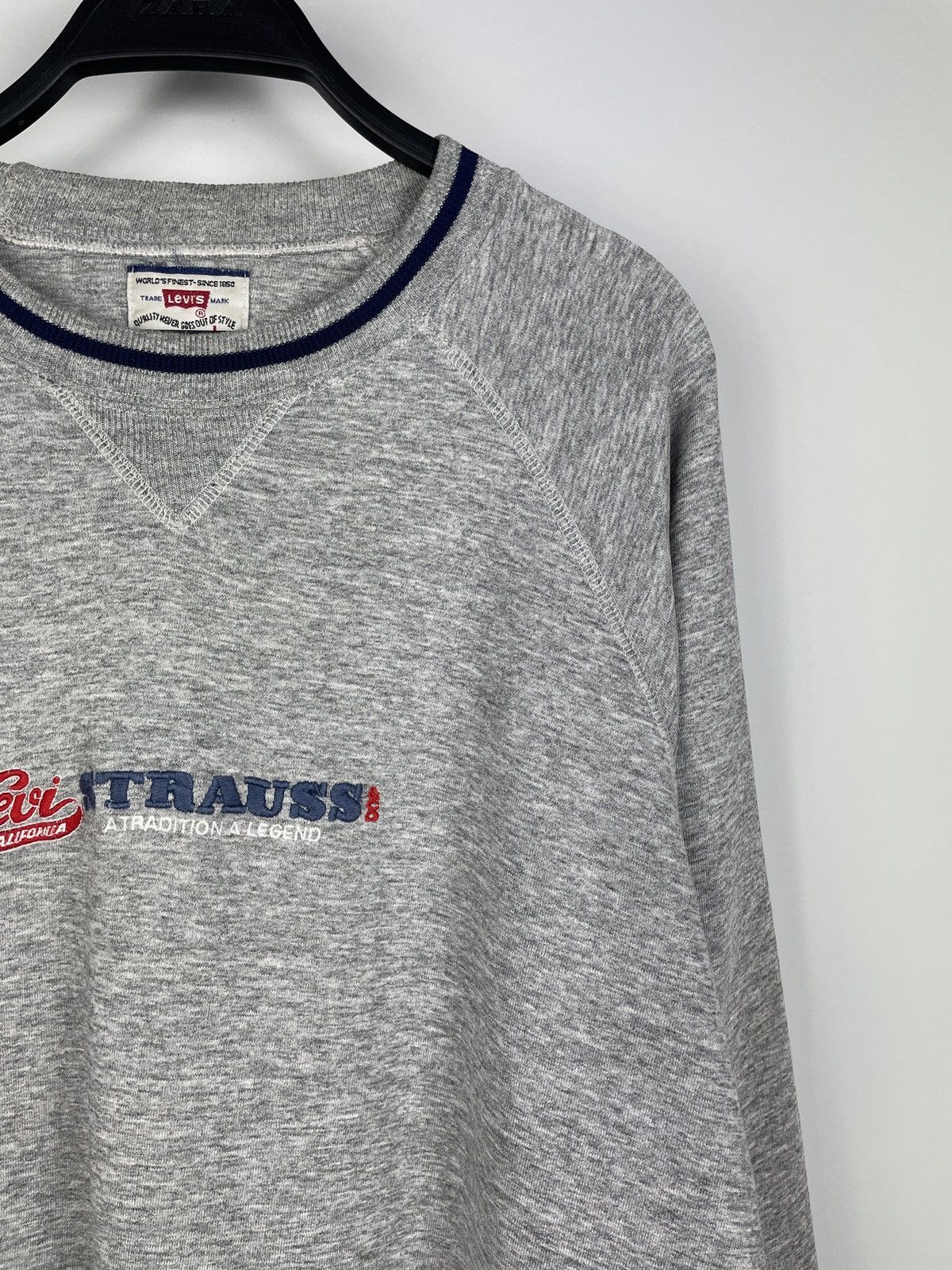 Levi's × Levi's Vintage Clothing × Vintage Vintage 90’s Levi’s Sweatshirt Size US L / EU 52-54 / 3 - 3 Thumbnail