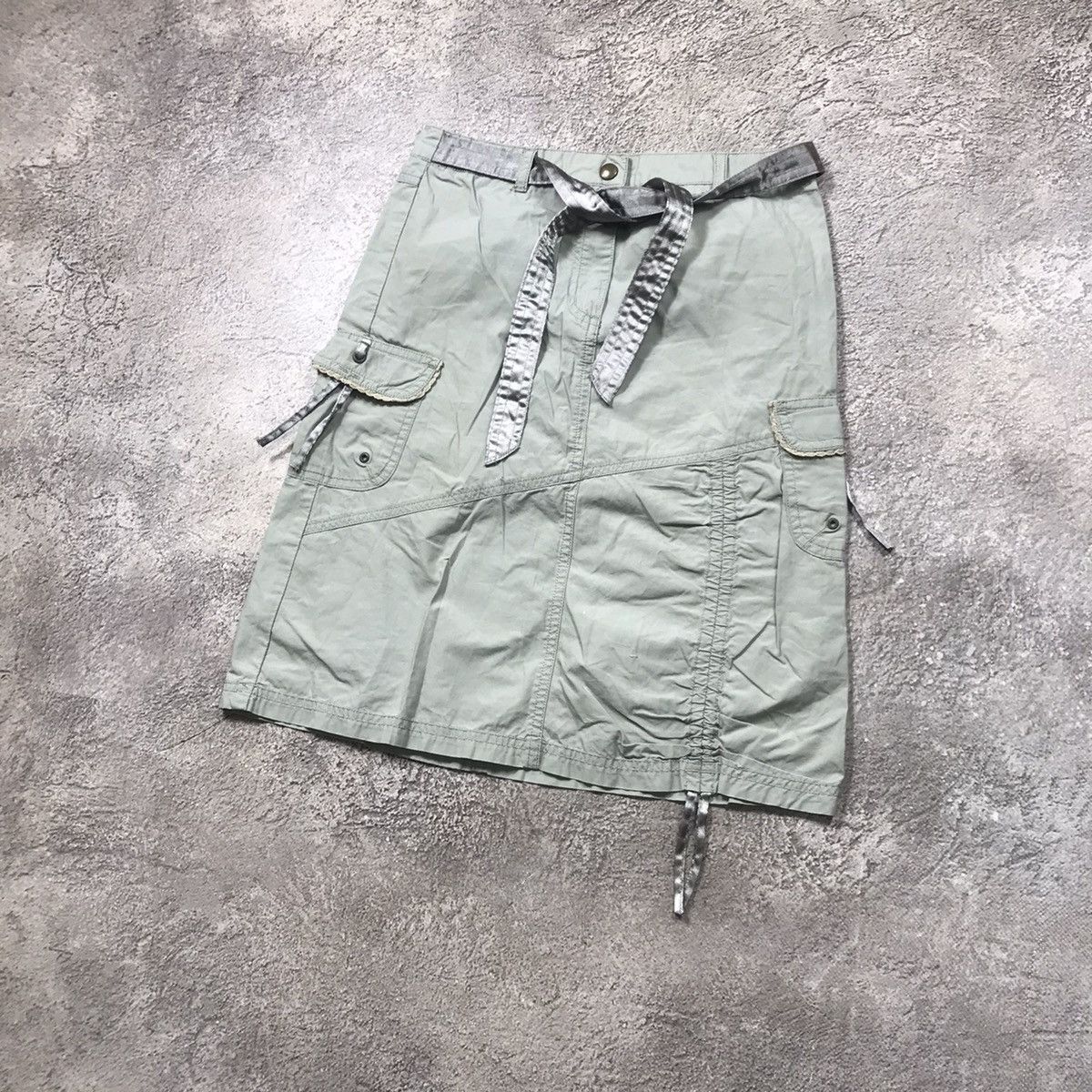 Vintage Vintage Y2K Baggy Cargo Skirt Streetwear Workwear Style 26 Size 26" / US 2 / IT 38 - 4 Thumbnail