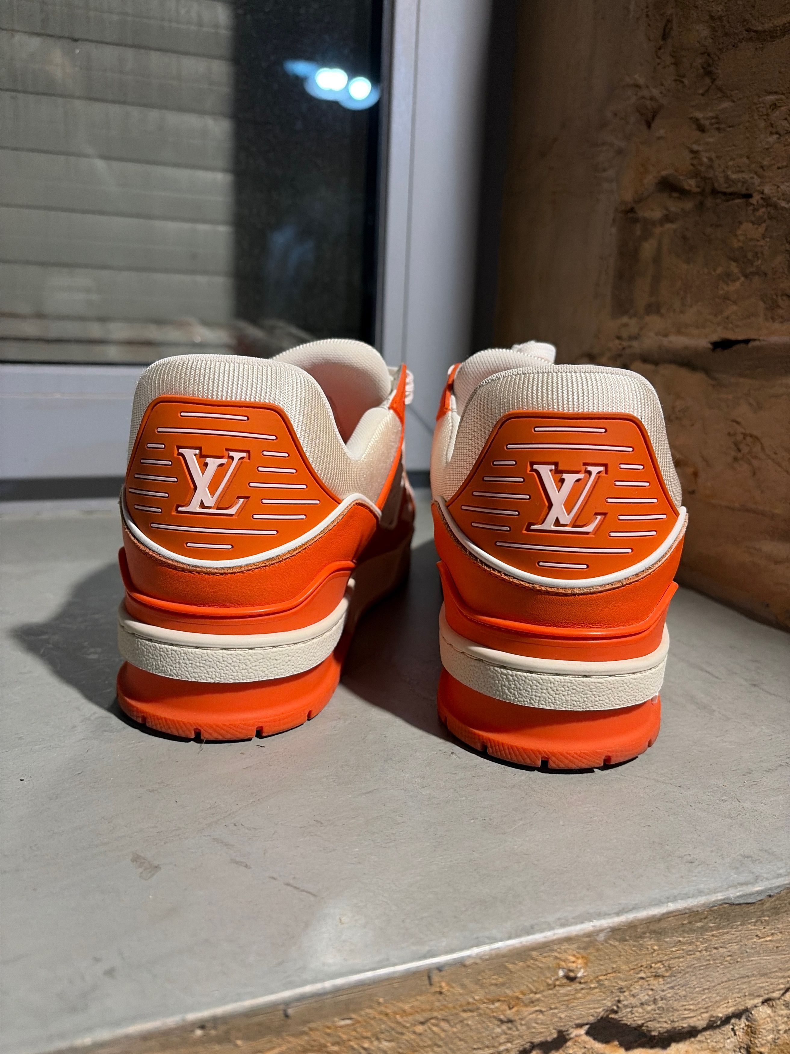 Louis Vuitton louis vuitton sneakers Size US 8 / EU 41 - 3 Thumbnail