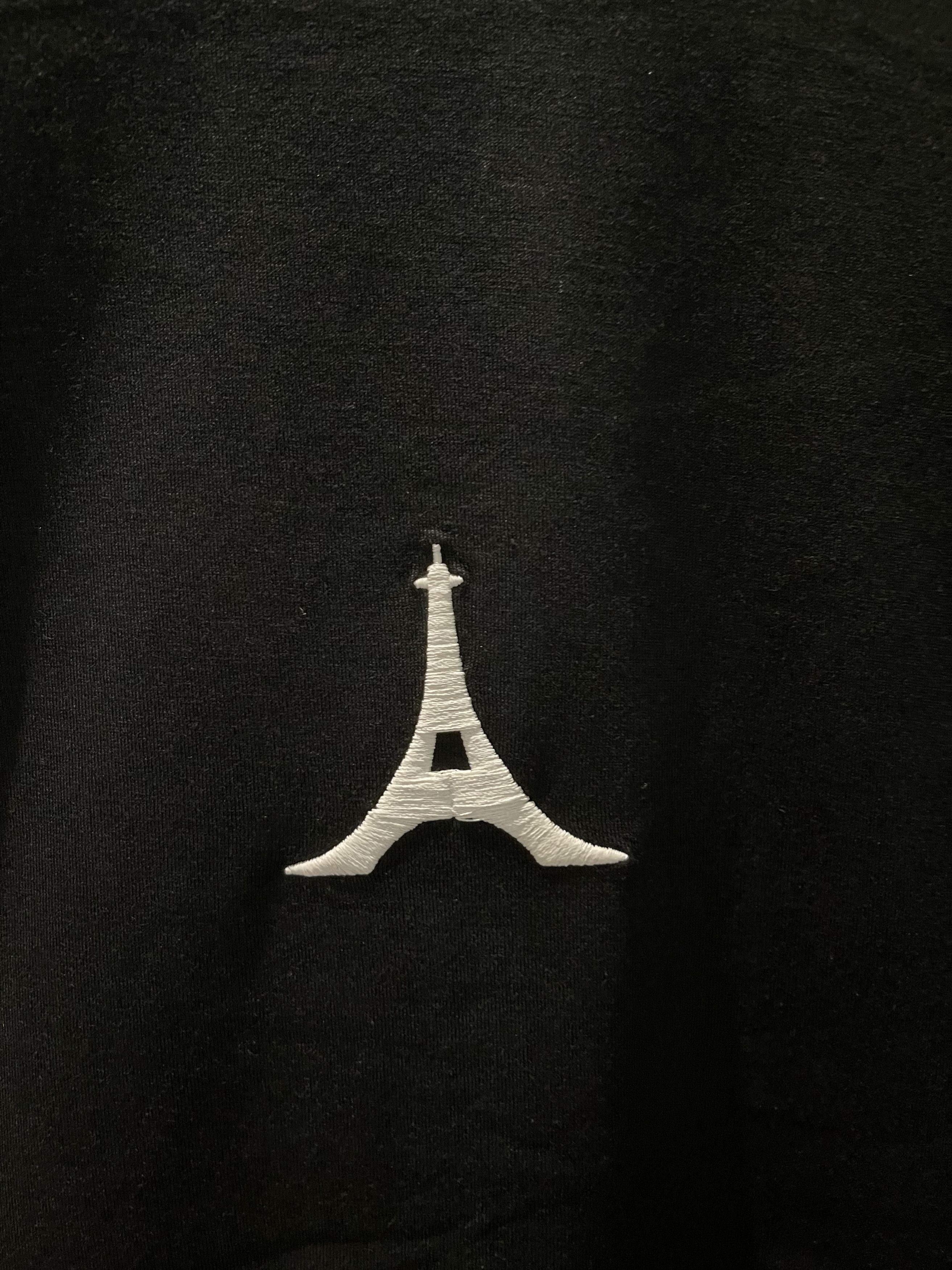 Givenchy Givenchy Embrodiery T Shirt Size US XL / EU 56 / 4 - 4 Thumbnail