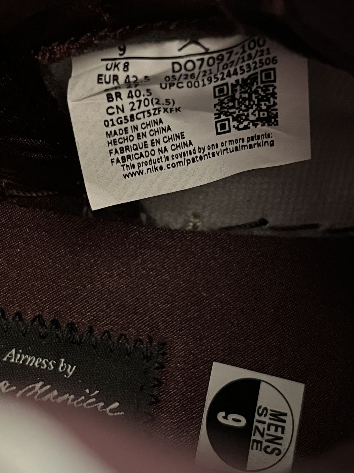 A Ma Maniere × Jordan Brand A Ma Maniere x Jordan 1 High Size US 9 / EU 42 - 8 Thumbnail