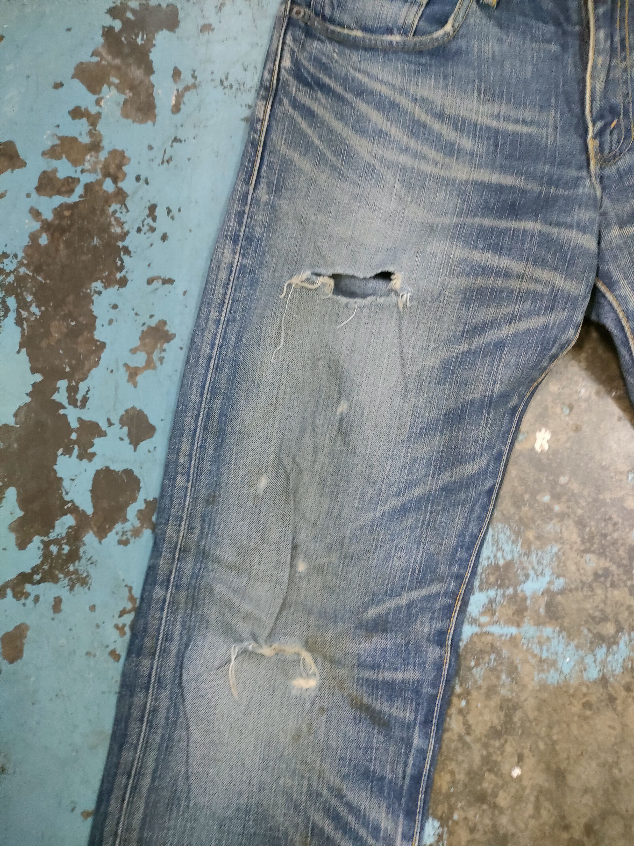 If Six Was Nine × Levi's Distressed Levi's 505 Denim Size US 33 - 11 Thumbnail