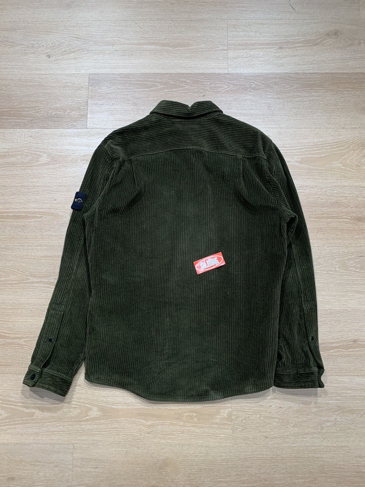 Stone Island Stone island corduroy overshirt brand new Size US M / EU 48-50 / 2 - 9 Thumbnail