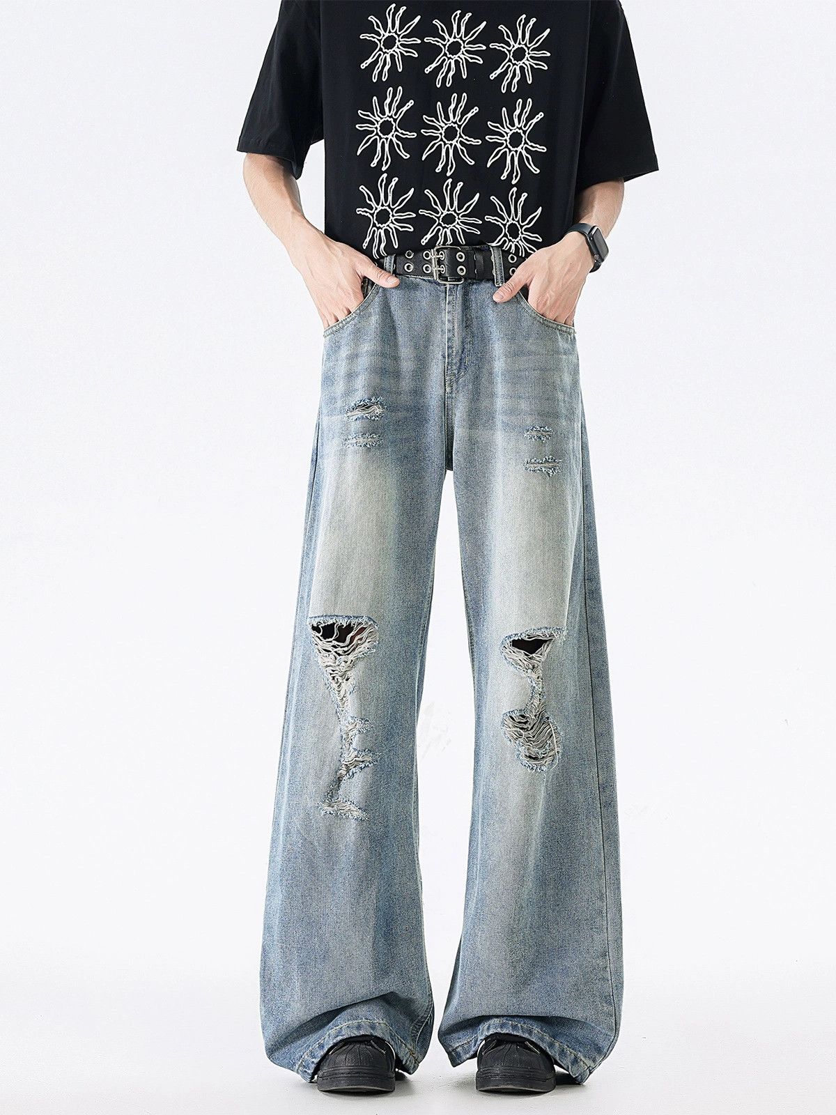 Vintage Men's High-Street Retro Distressed Blue Jeans Size US 32 / EU 48 - 1 Thumbnail
