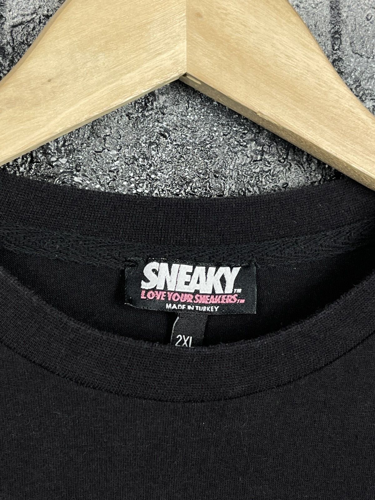 Other “HYPEBEAST BEAR” by Sneaky Exclusive T-Shirt Men’s Size XL Size US XL / EU 56 / 4 - 9 Thumbnail