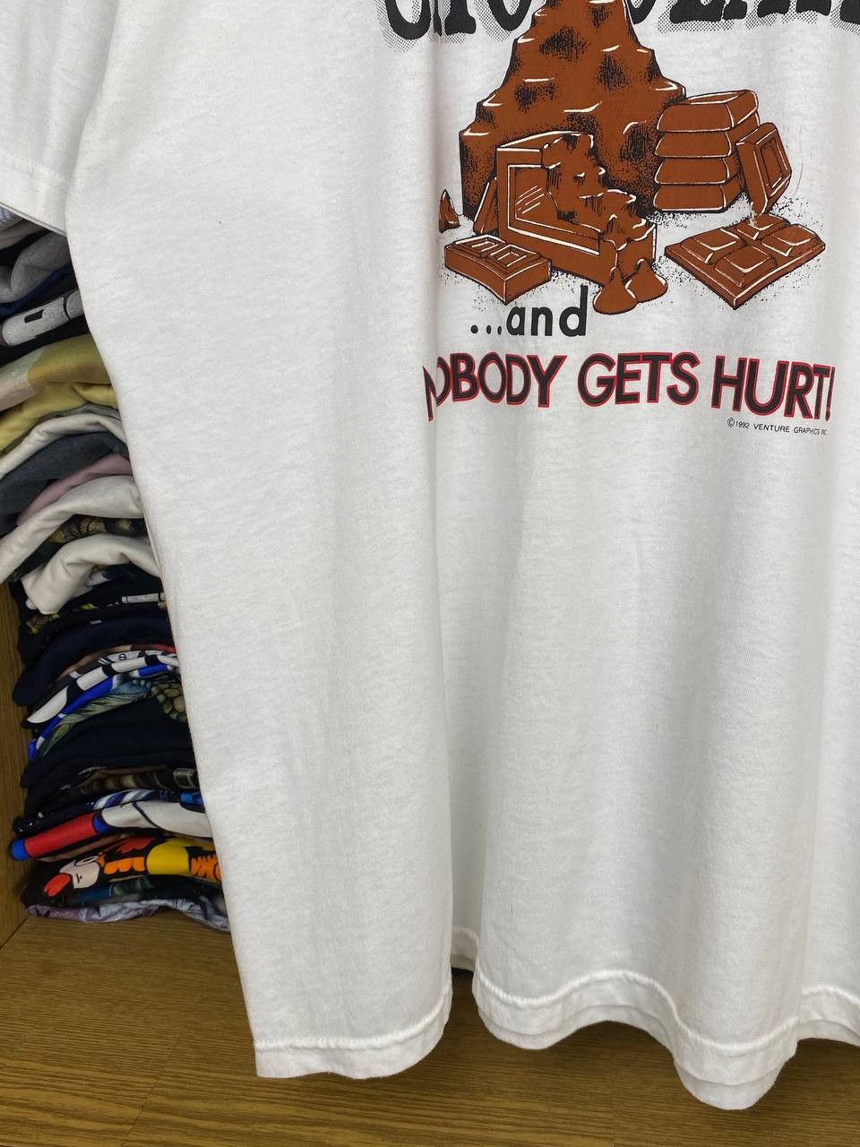 Fruit Of The Loom Vintage Give Me All Your Chocolate 1992 Graphic Tee Size US XL / EU 56 / 4 - 5 Thumbnail