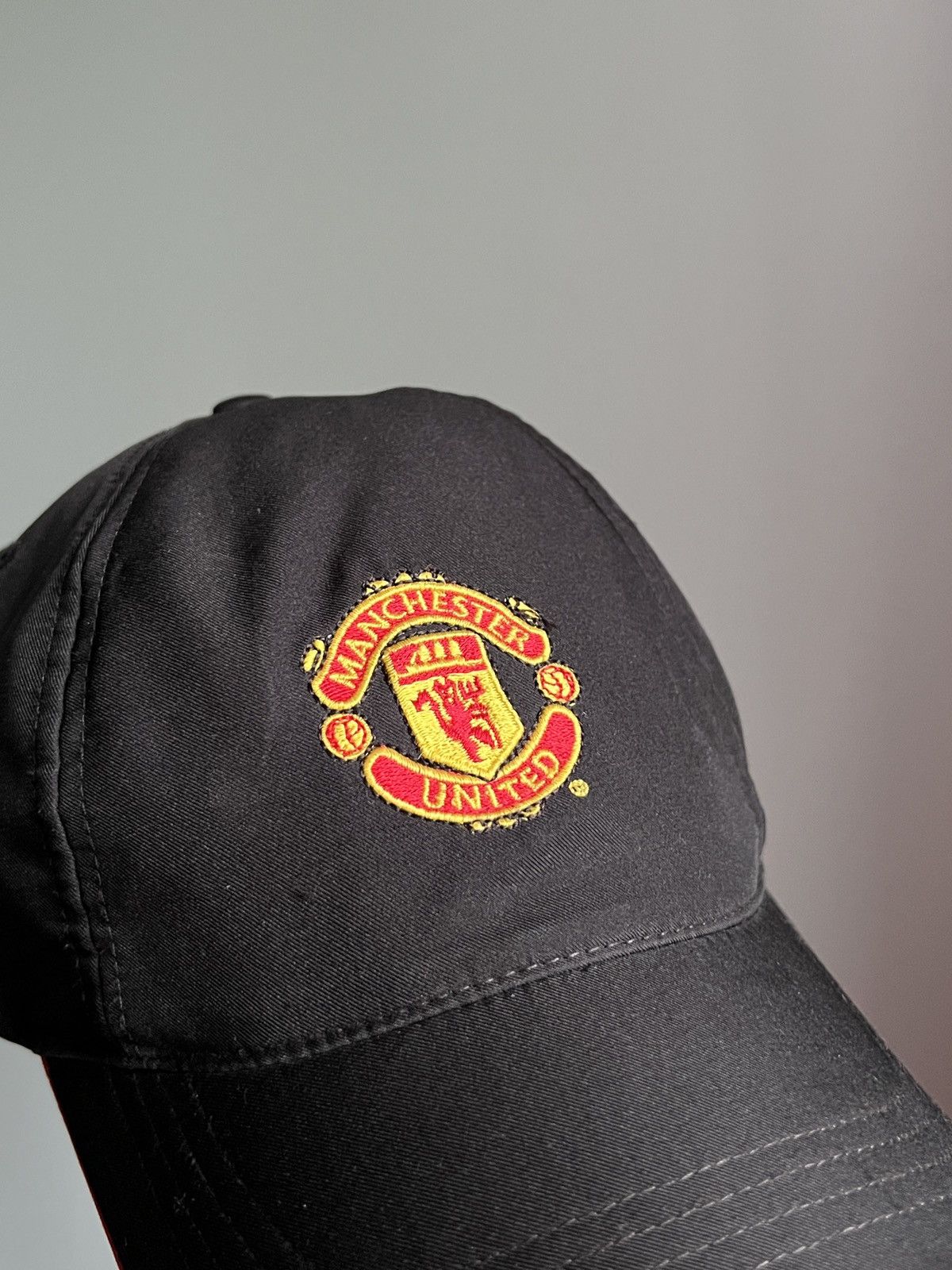 Nike Vintage Nike Manchester United Soccer Football Cap Size ONE SIZE - 3 Thumbnail