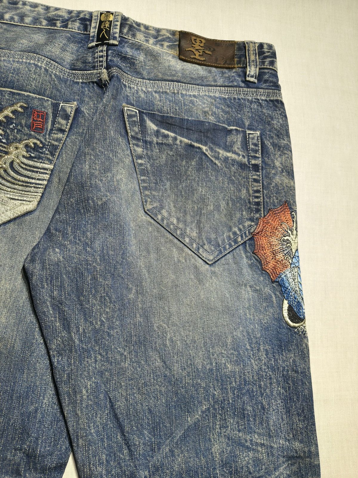 Japanese Brand Vintage Big Train Koi Fish Embroidered Denim Y2K 🐟(046) Size US 36 / EU 52 - 10 Thumbnail