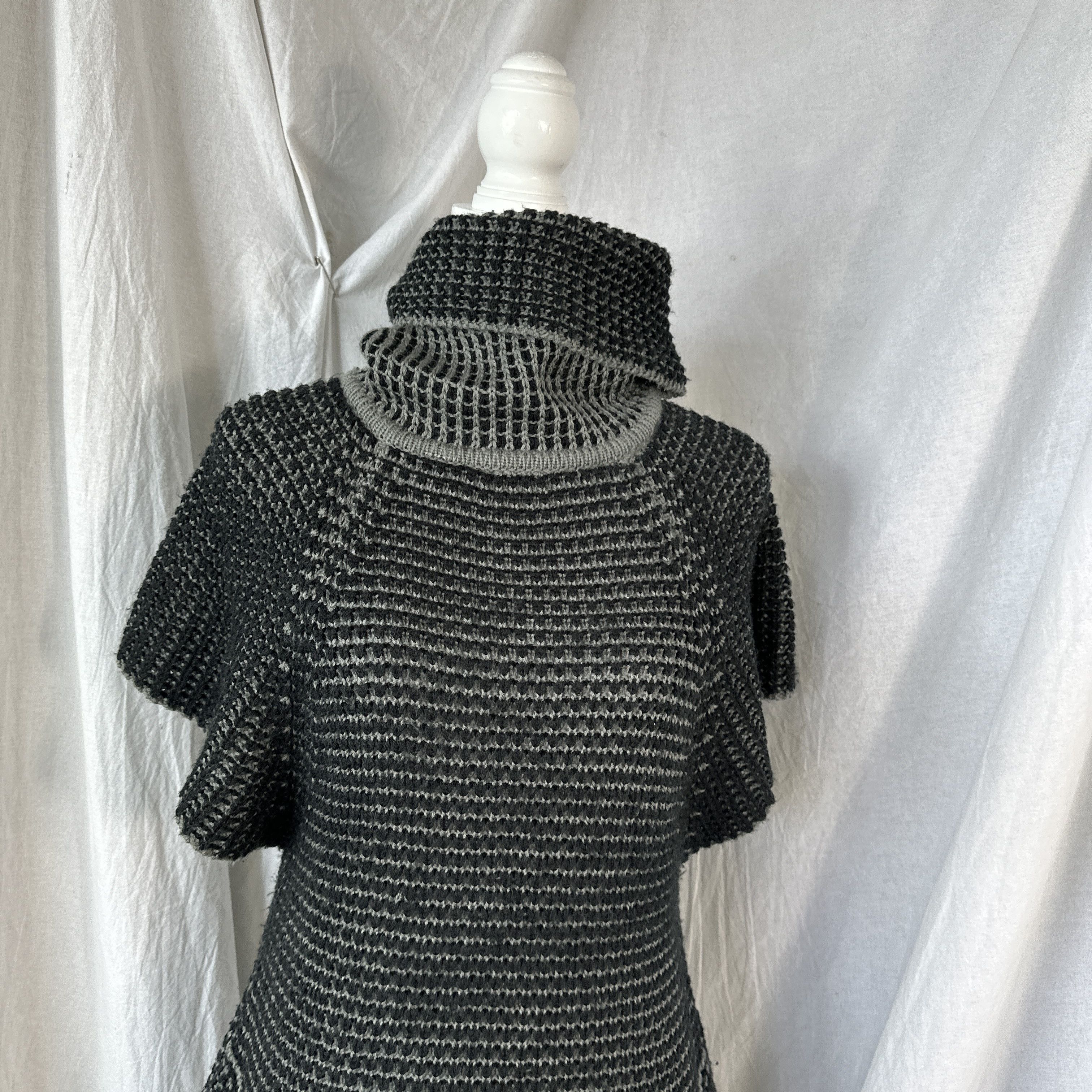 Vintage Vintage Big Collar Knitted Dress Size M / US 6-8 / IT 42-44 - 8 Thumbnail