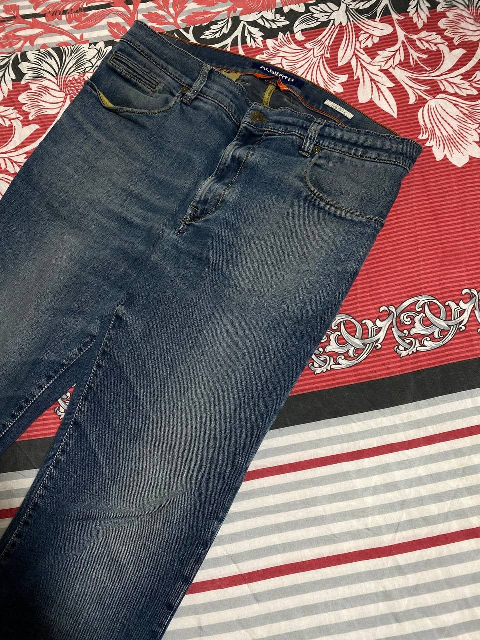 Alberto × Vintage Alberto Men Jeans Trousers Cotton REGULOR SLIM FIT Size US 35 - 23 Thumbnail