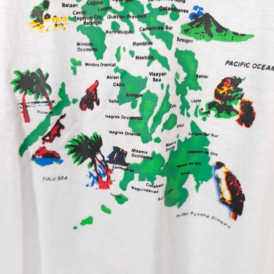 Vintage Philippines Map T Shirt Mens Size Large White Travel Destination Tee Size US L / EU 52-54 / 3 - 4 Thumbnail