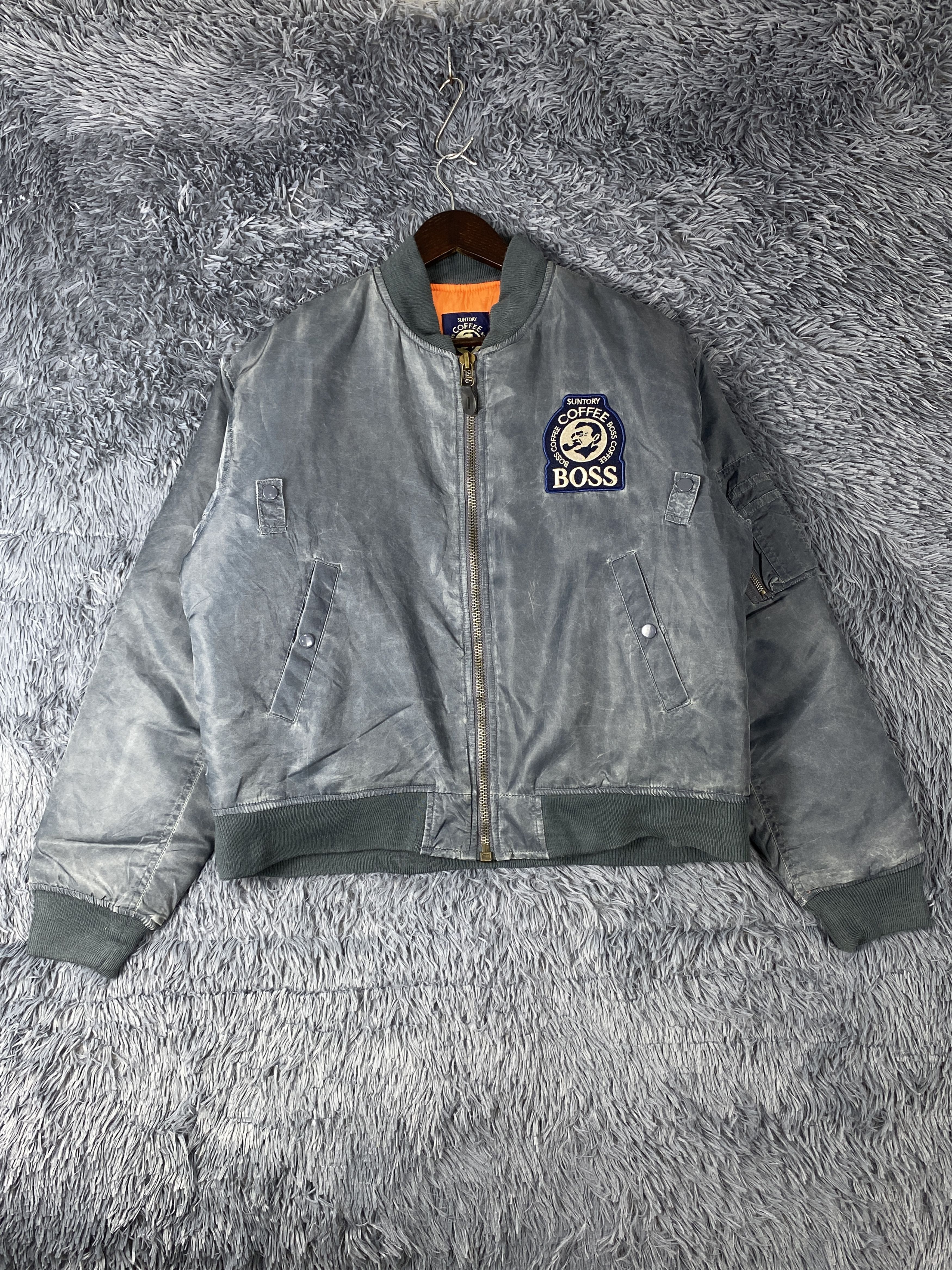 Japanese Brand Vintage Suntory Coffee Boss Sun Faded Bombers Jacket K0089 Size US L / EU 52-54 / 3 - 1 Thumbnail