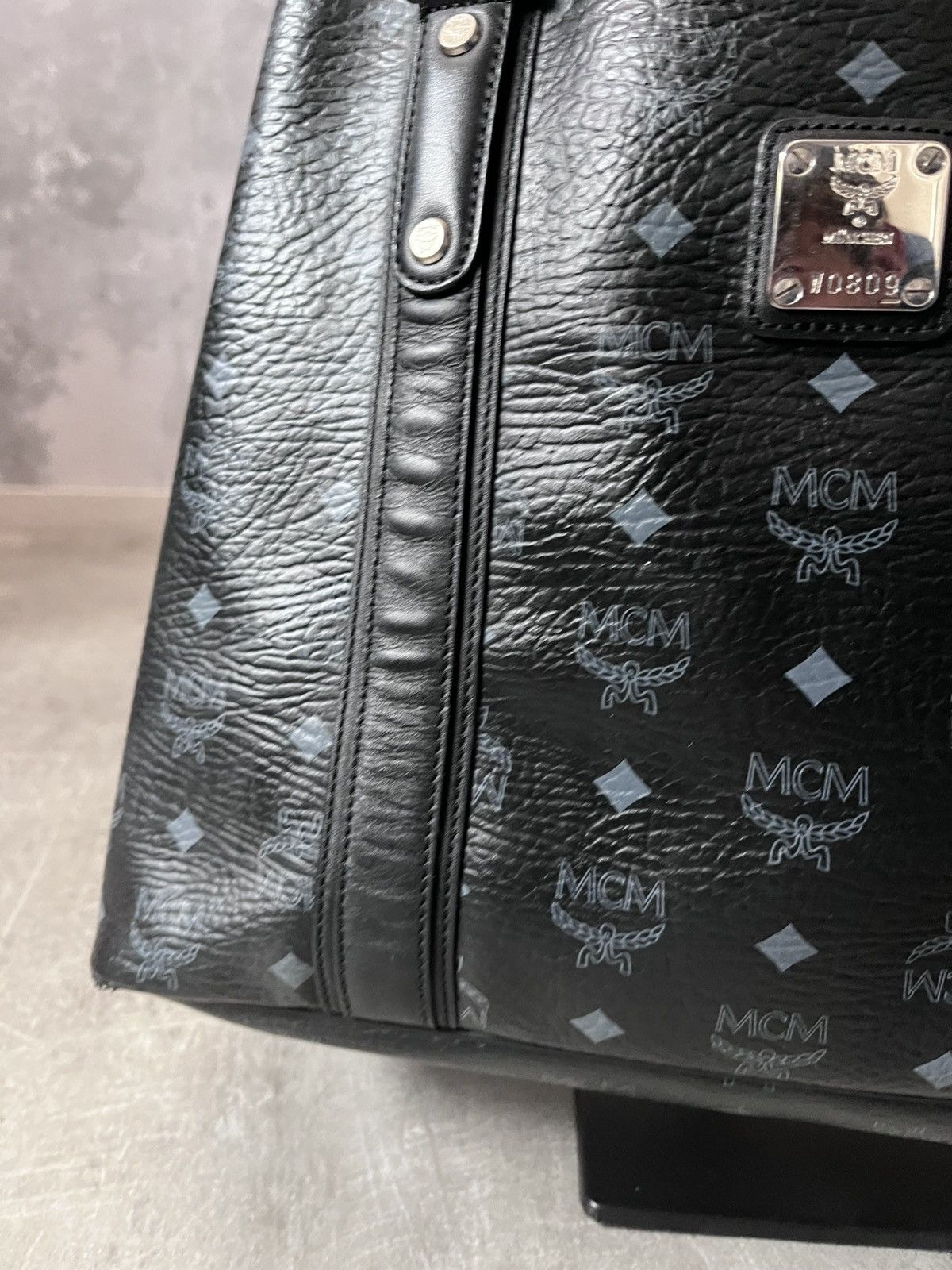 MCM MCM Anya Visetos Flat Shopper Bag Tote Size ONE SIZE - 5 Thumbnail