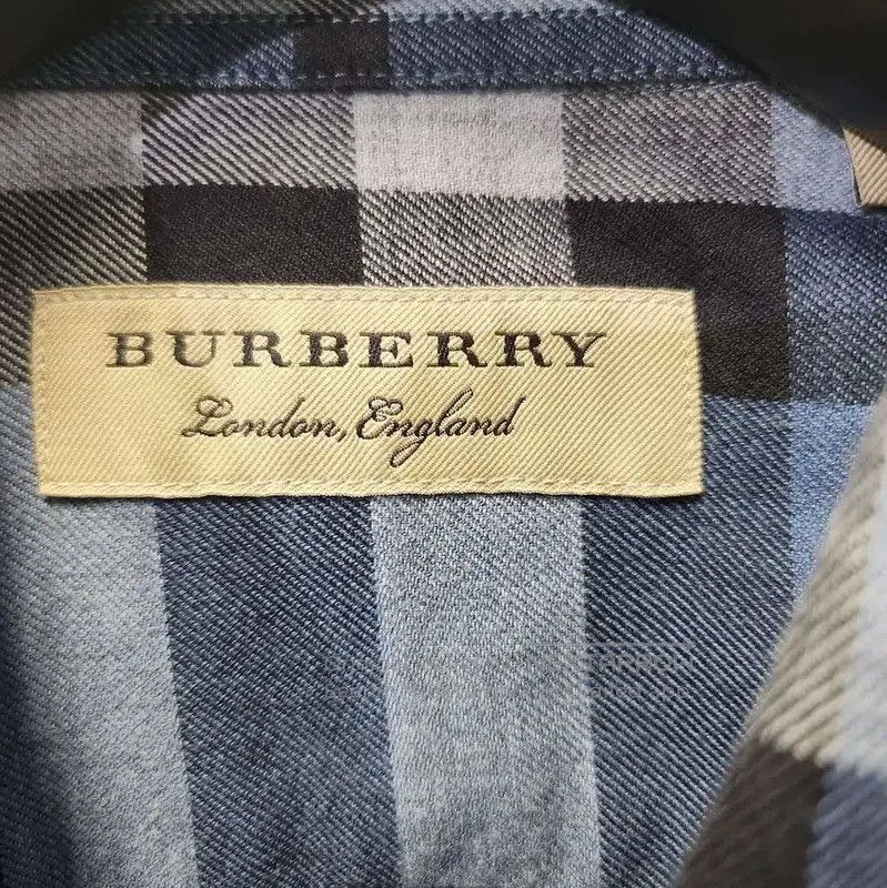 Burberry Burberry Men's Cotton Check Shirt in Navy. Size US S / EU 44-46 / 1 - 3 Thumbnail