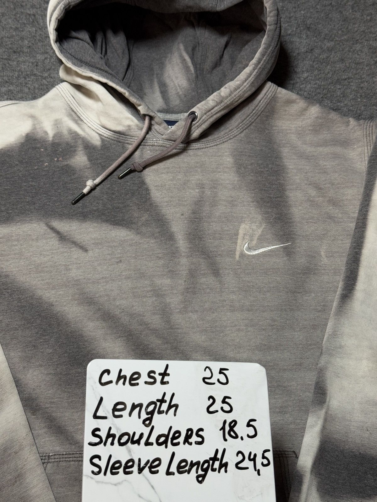 Vintage Thrashed Sun Faded Nike Hoodie Distressed Band Erd grunge Size US XL / EU 56 / 4 - 8 Thumbnail