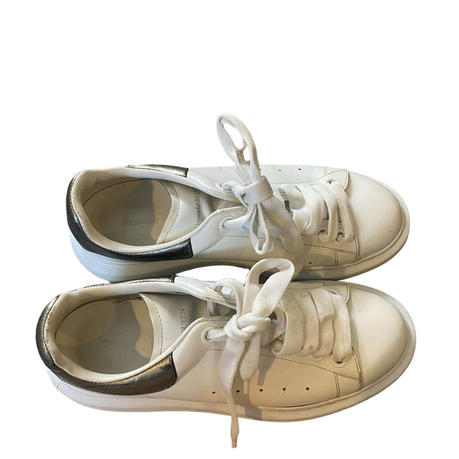 Alexander McQueen Alexander McQueen Oversized Sneaker White 37 Size US 7 / IT 37 - 2 Thumbnail