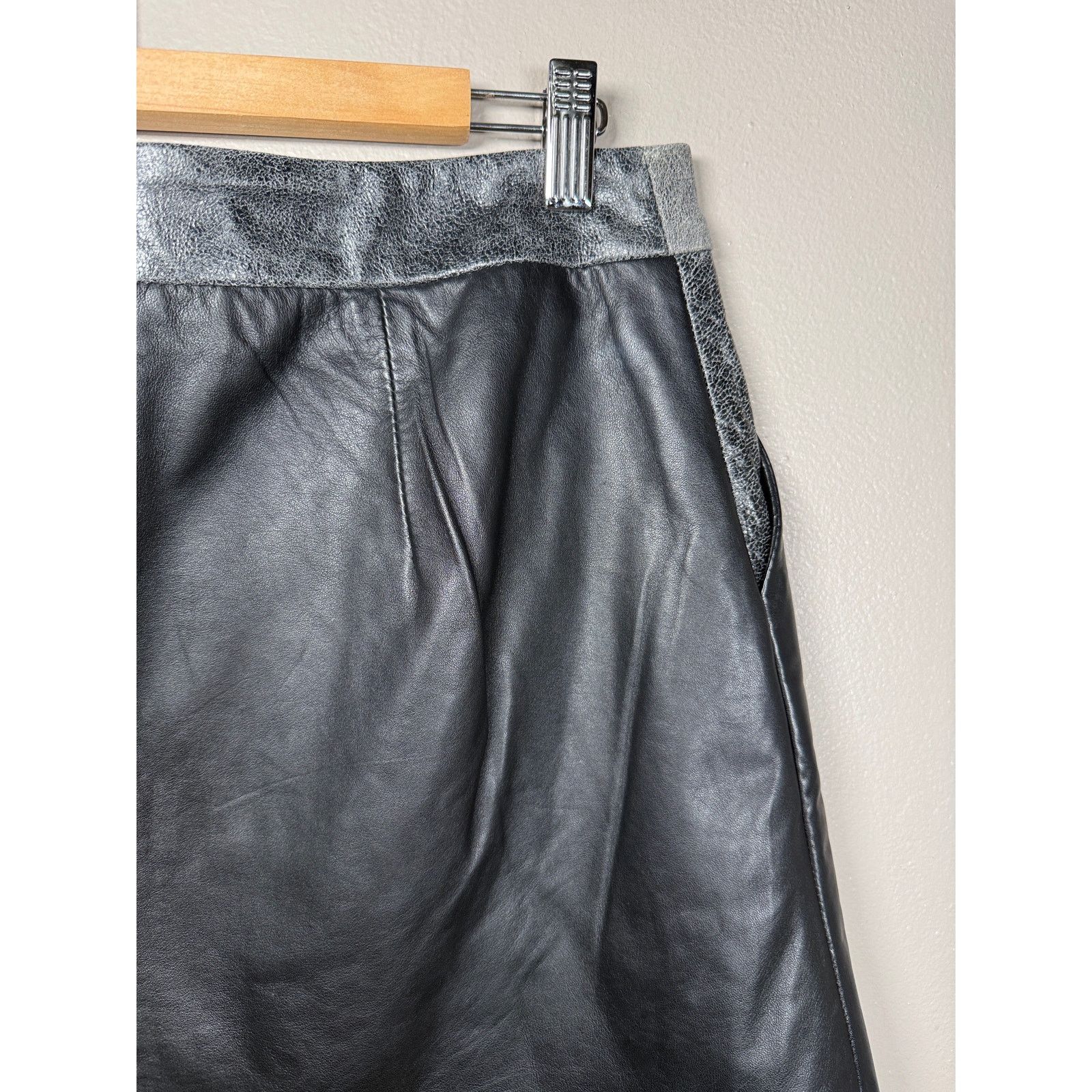 Muubaa Muubaa Impala A-Line Black White Leather Mini Skirt size 6 Size 28" / US 6 / IT 42 - 7 Thumbnail