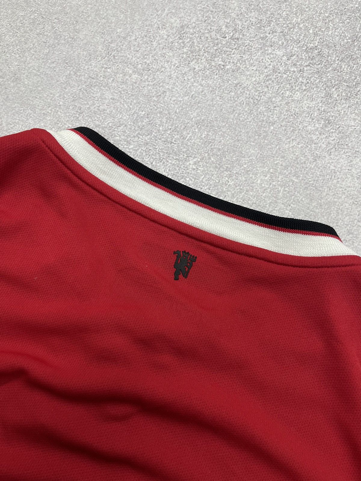 Nike Mens Nike Manchester United Jersey 2014 Red Football Soccer Size US L / EU 52-54 / 3 - 10 Thumbnail