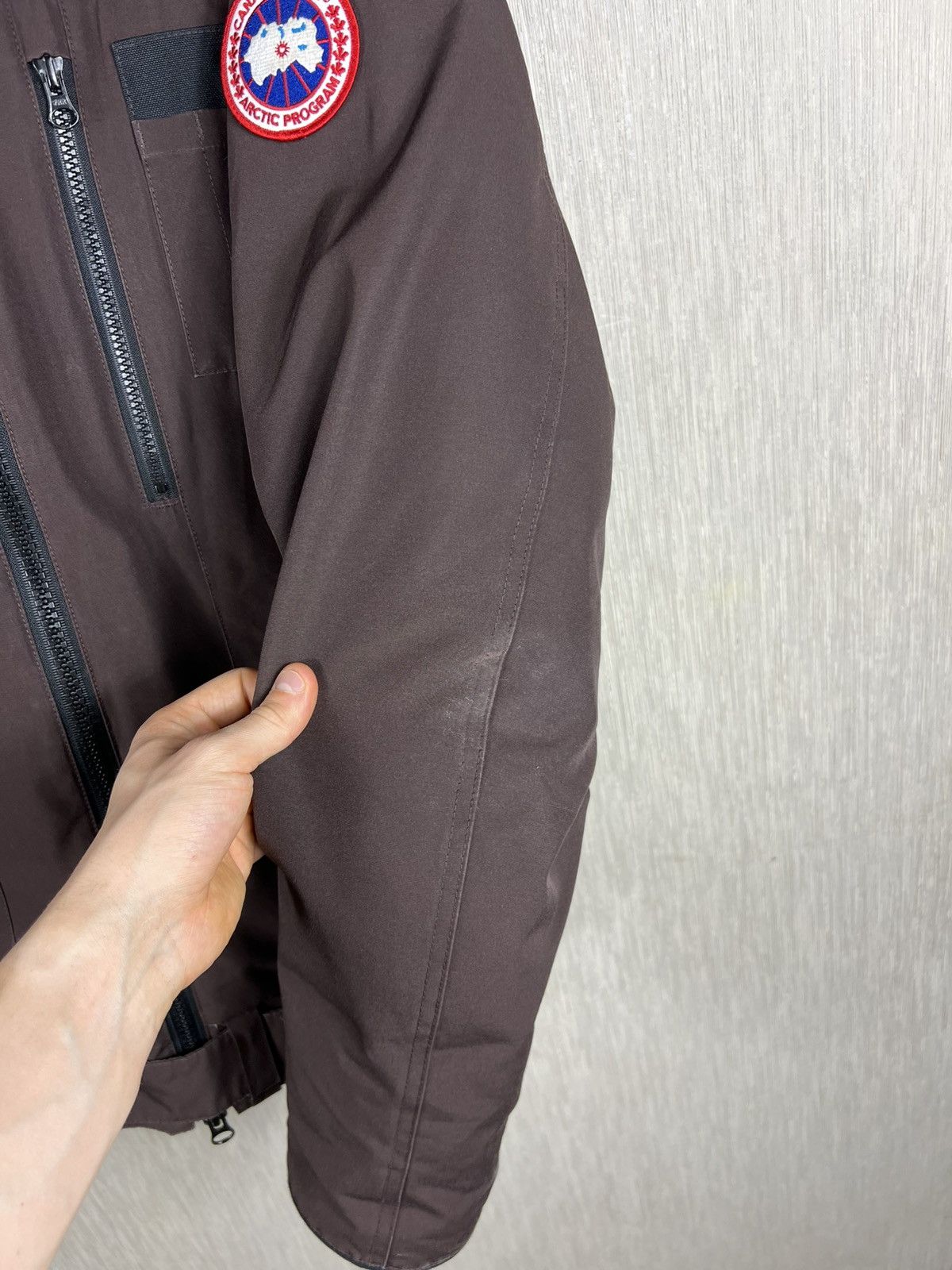 Canada Goose Canada Goose borden bomber down puffer jacket zip military Size US L / EU 52-54 / 3 - 13 Thumbnail