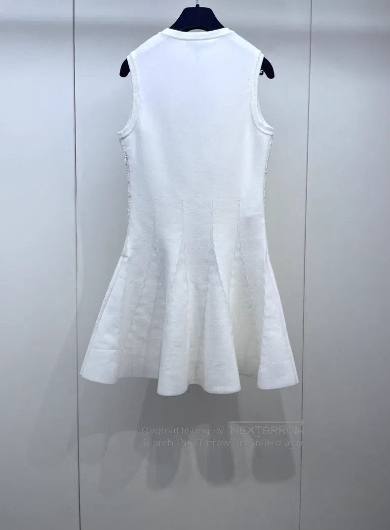 Louis Vuitton Louis Vuitton New lace patchwork dress Size S / US 4 / IT 40 - 2 Thumbnail