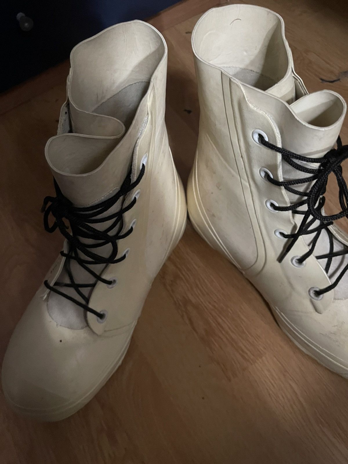 Other bunny boots Size US 10.5 / EU 43-44 - 3 Thumbnail