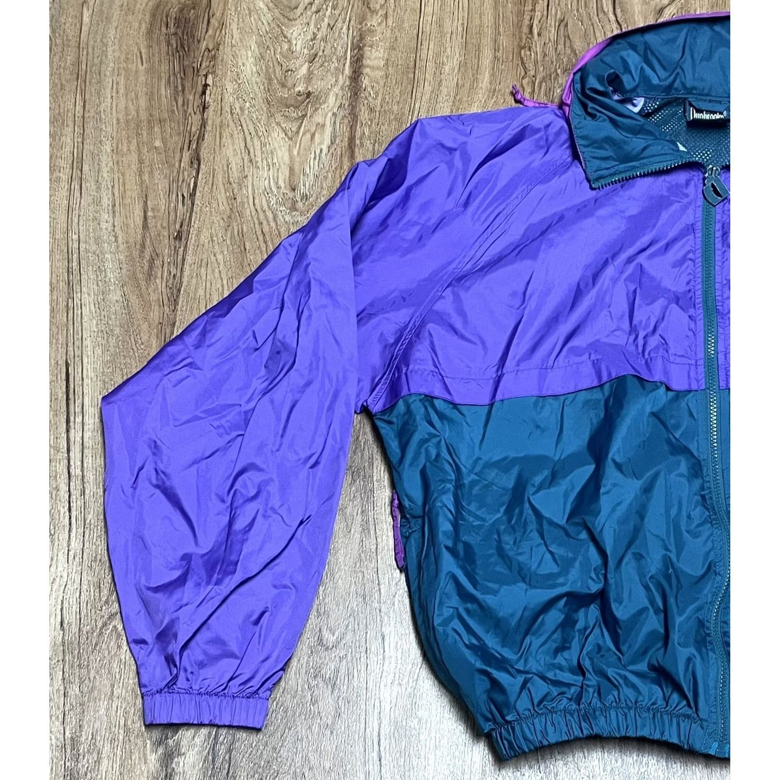Dunbrooke VINTAGE Dunbrooke Windbreaker Jacket Womens 90s Purple Green Nylon Zip Full Zip Lightweight Mid-Length Long Sleeve Regular Size S/M Size S / US 4 / IT 40 - 3 Thumbnail