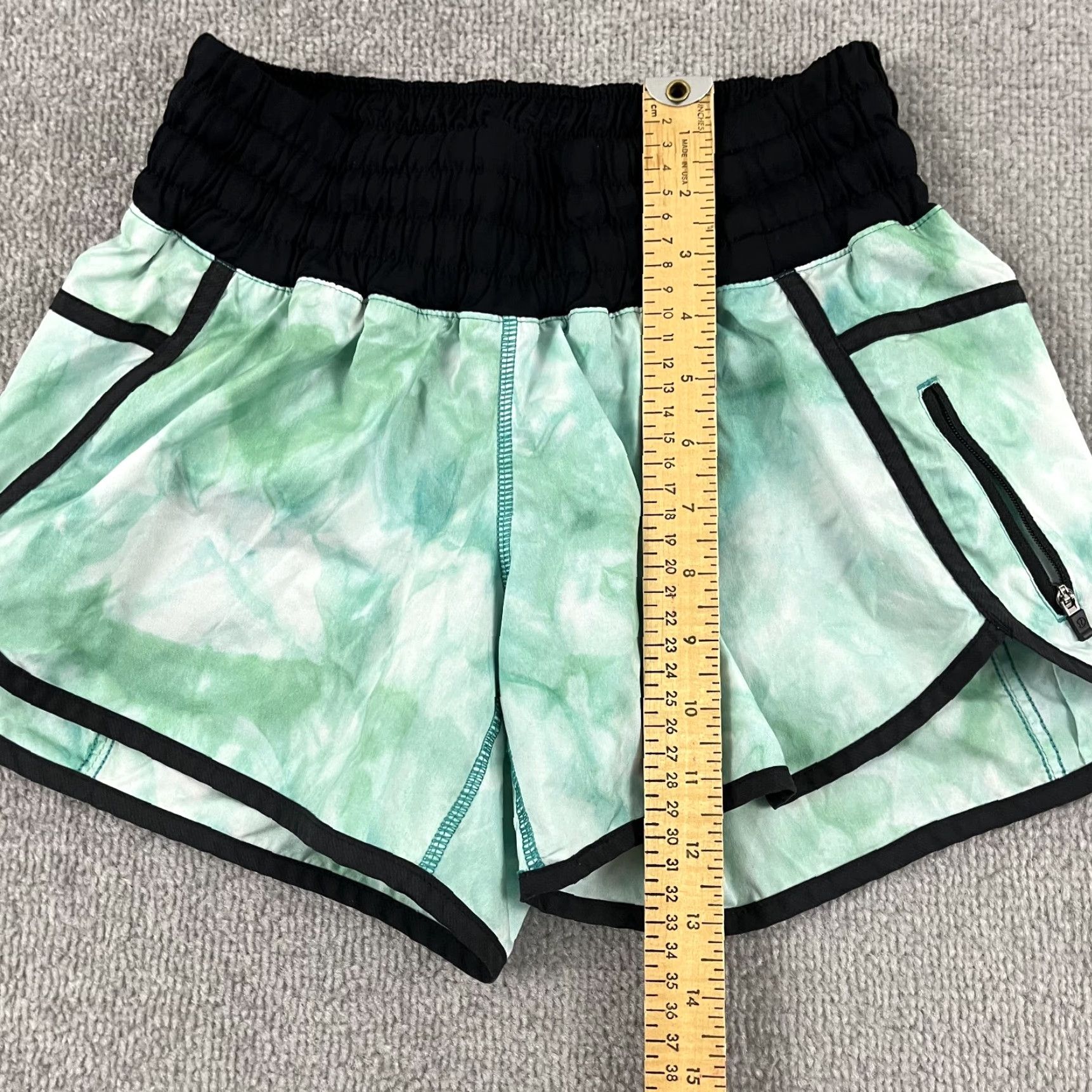 Lululemon Lululemon Tracker II Shorts Womens Size 6 Green Tie Dye 4" Lined Running Short Size 28" / US 6 / IT 42 - 5 Thumbnail