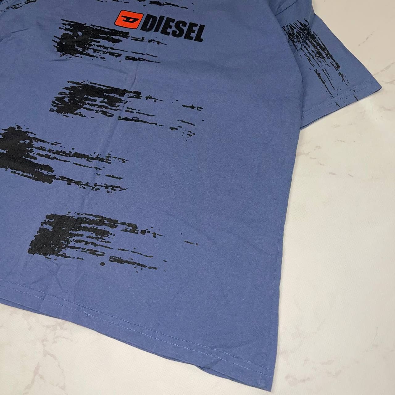 Vintage Diesel Vintage Diesel y2k big logo T Shirt 90's Size XL Size US XL / EU 56 / 4 - 10 Thumbnail