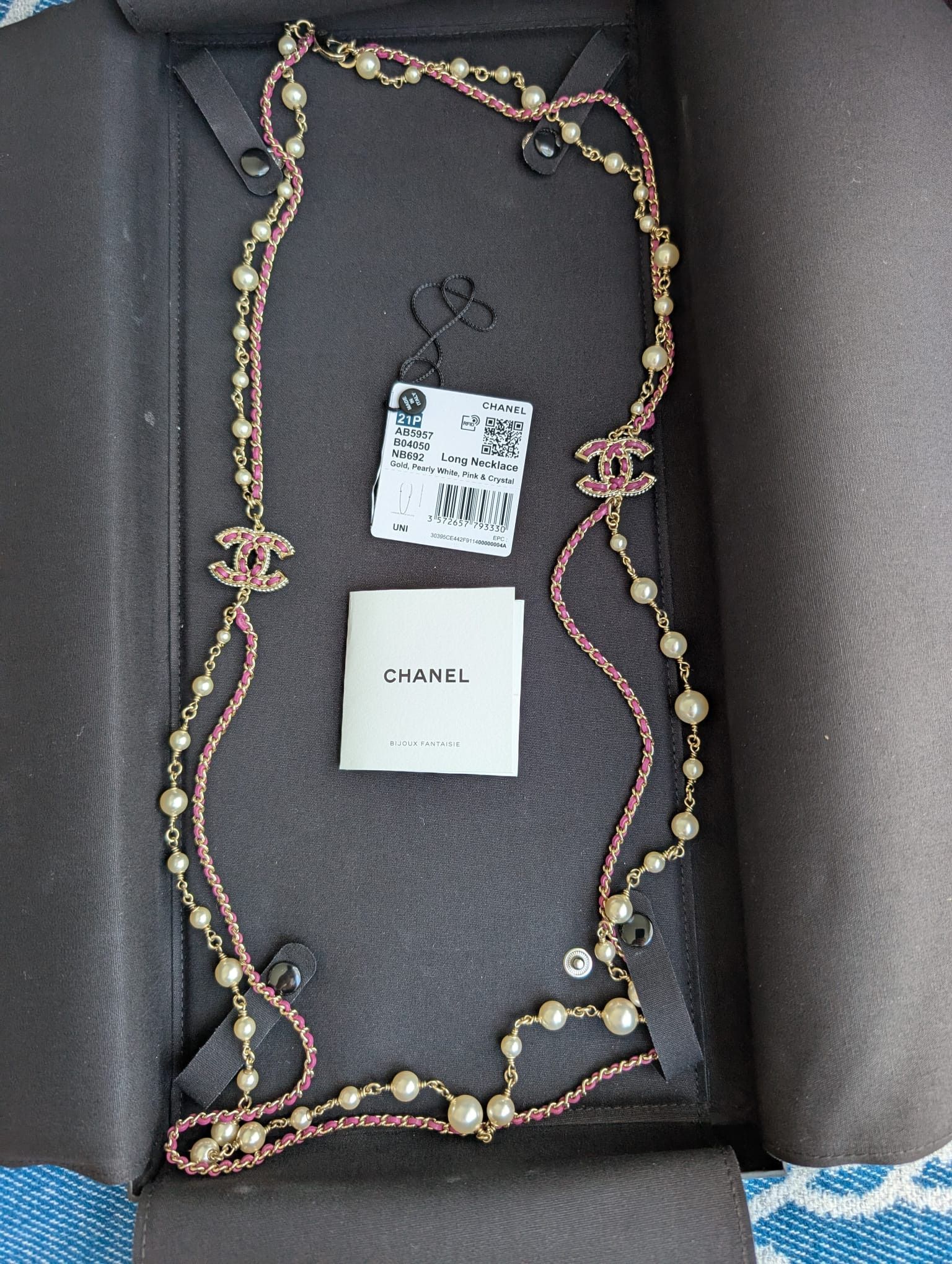 Chanel Chanel CC B21P Logo Pink Leather Pearl Crystal GHW Necklace Size ONE SIZE - 5 Thumbnail