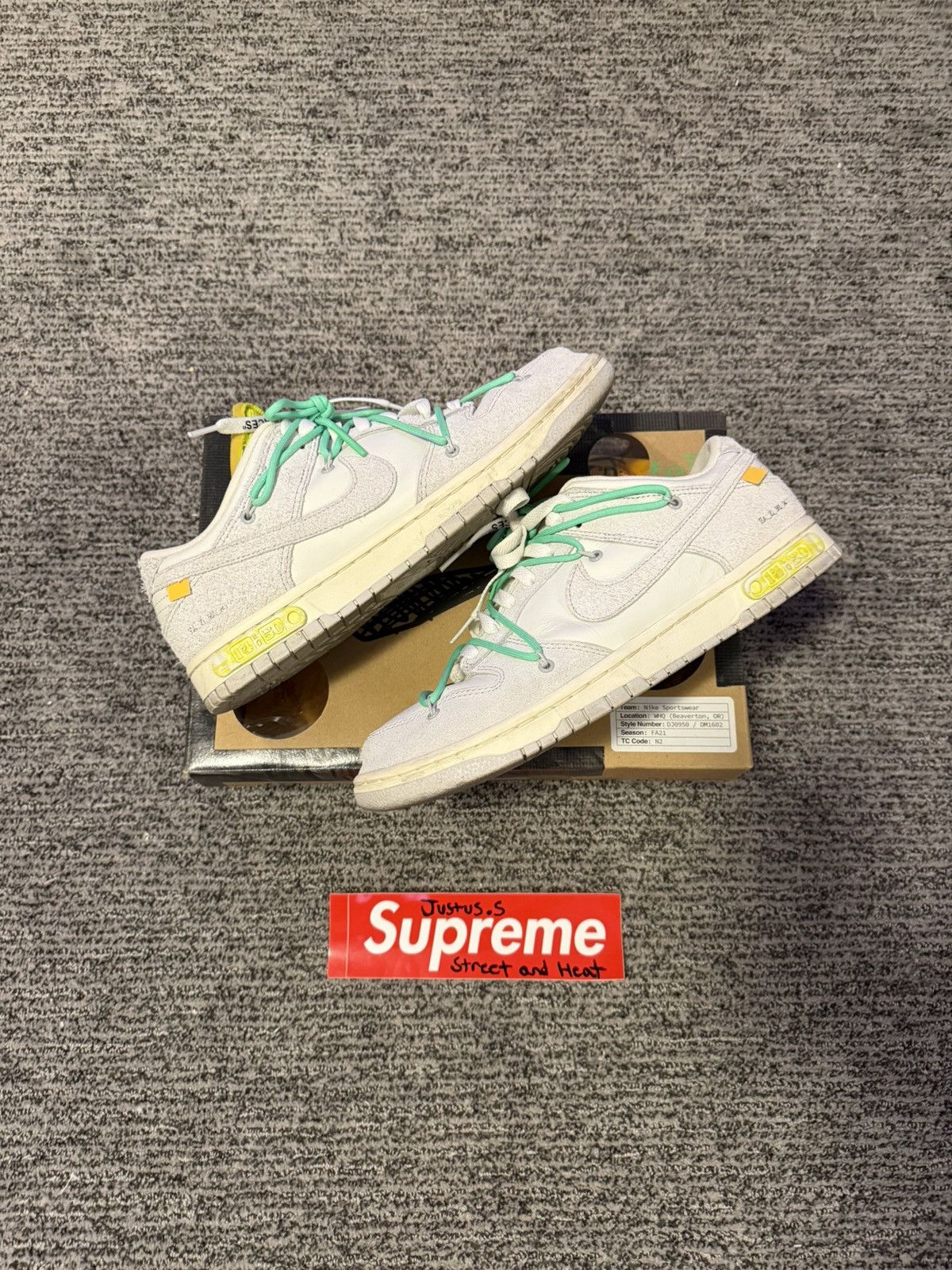 Nike × Off-White Nike Dunk Low X Off-White Lot 14 Size US 11 / EU 44 - 1 Thumbnail