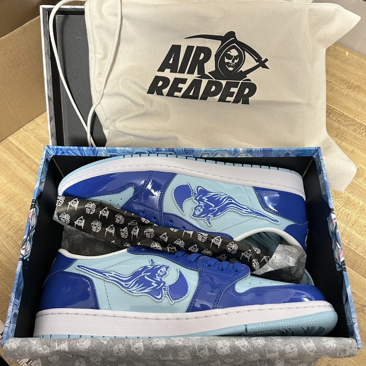 Other Soleboy Air Reaper Sub Zero Low-Top Size US 14 / EU 47 - 1 Thumbnail