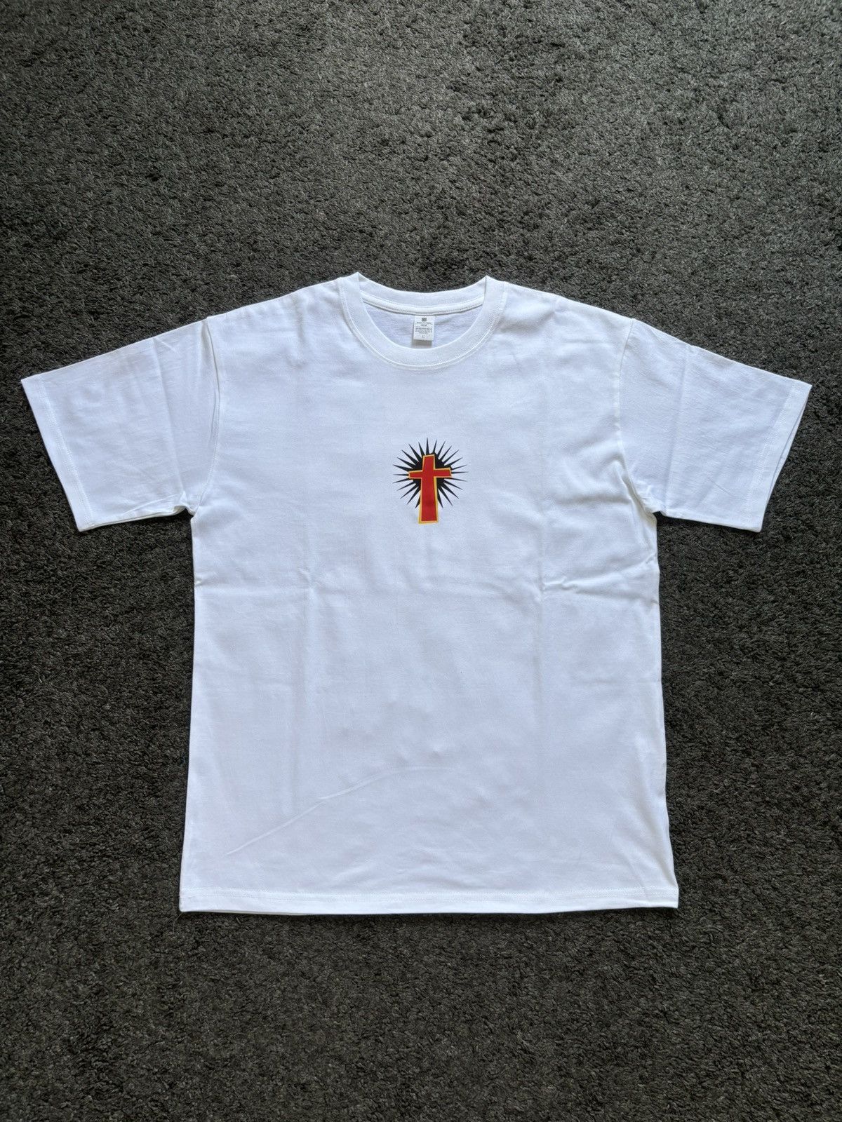 Vintage Vintage red cross Jesus Christian heavyweight white tee Size US M / EU 48-50 / 2 - 2 Thumbnail