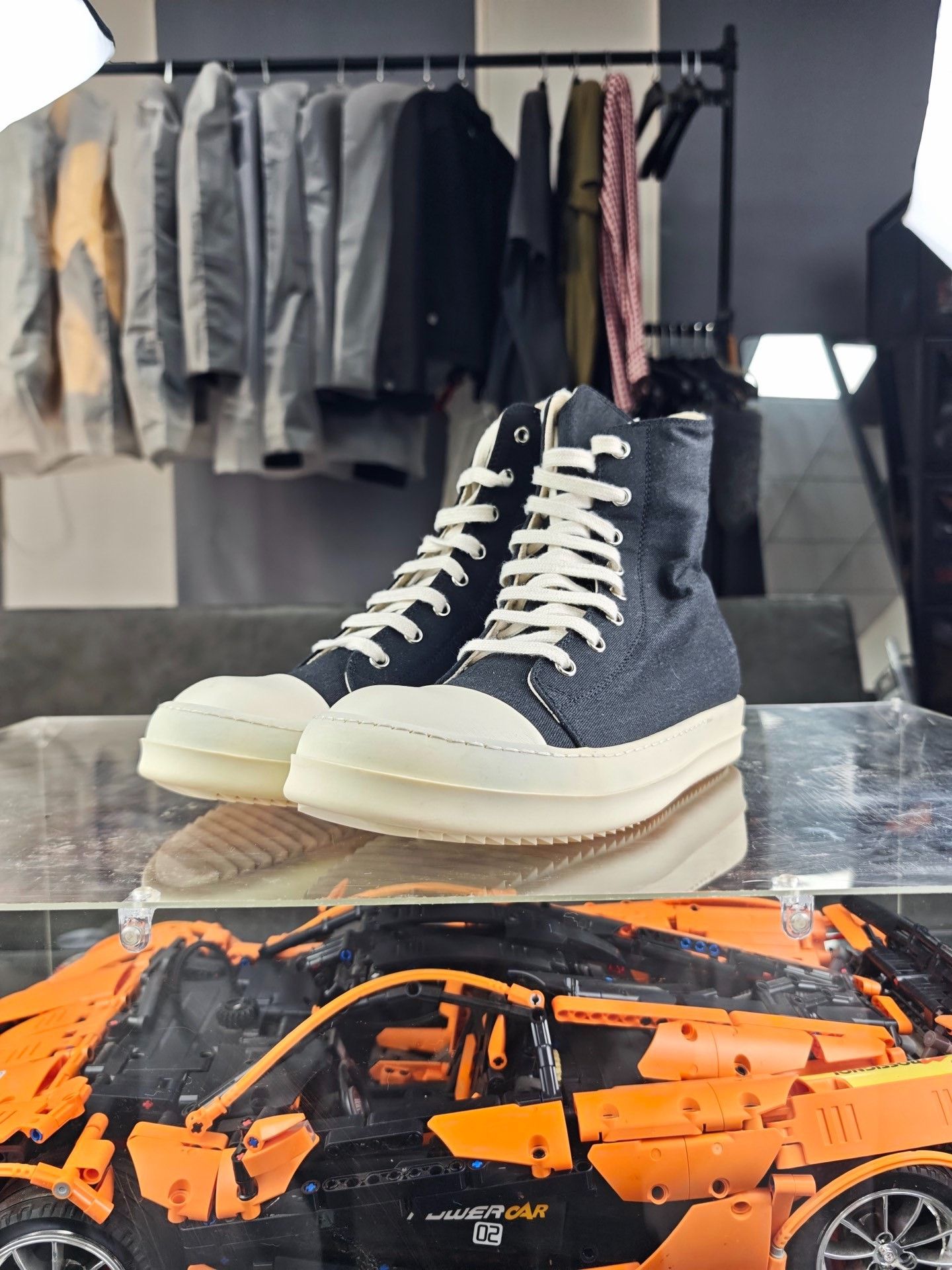 Rick Owens Rick Owens Black Hitop Sneakers 6.5 Men Size US 6.5 / EU 39-40 - 1 Thumbnail