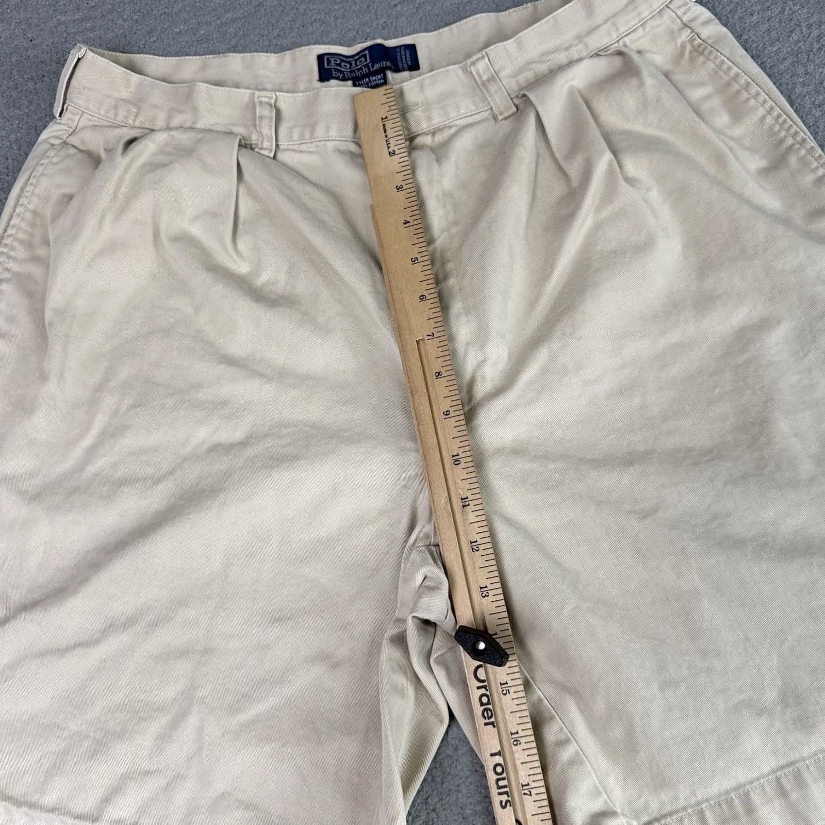 Polo Ralph Lauren VINTAGE Polo Ralph Lauren Tyler Shorts Mens Beige Chino Pleated 90s Preppy Khaki Baggy Casual Knit? Size US S / EU 44-46 / 1 - 6 Thumbnail