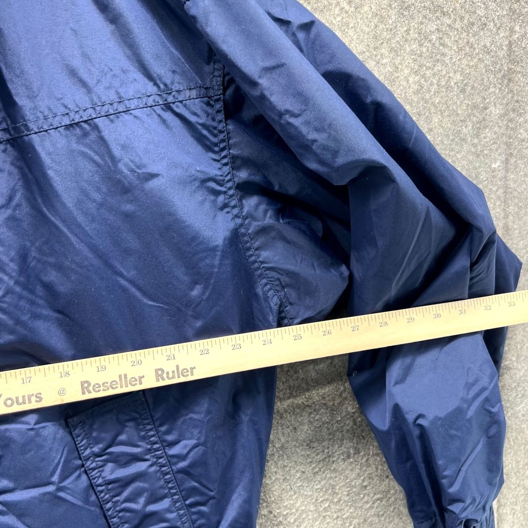 Vintage VINTAGE Columbia Jacket Mens Medium Blue Windbreaker Nylon Rain Coat Whirlibird Size US M / EU 48-50 / 2 - 4 Thumbnail