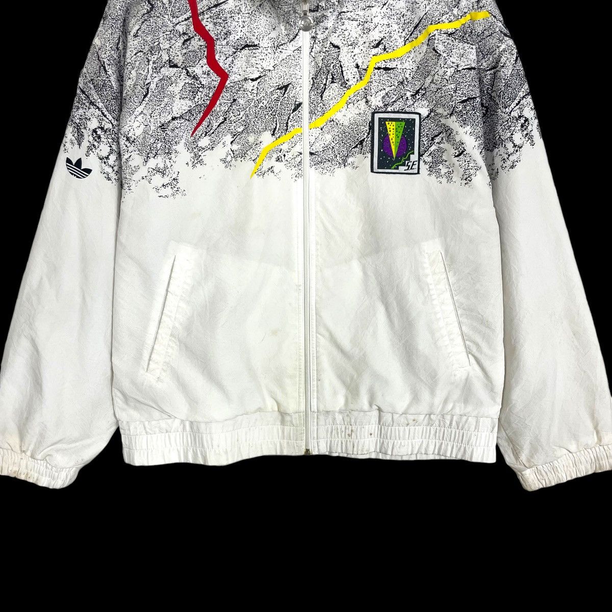 Adidas Vintage Adidas Descente Jacket Zipper Windbreaker Over Print Size US M / EU 48-50 / 2 - 6 Thumbnail