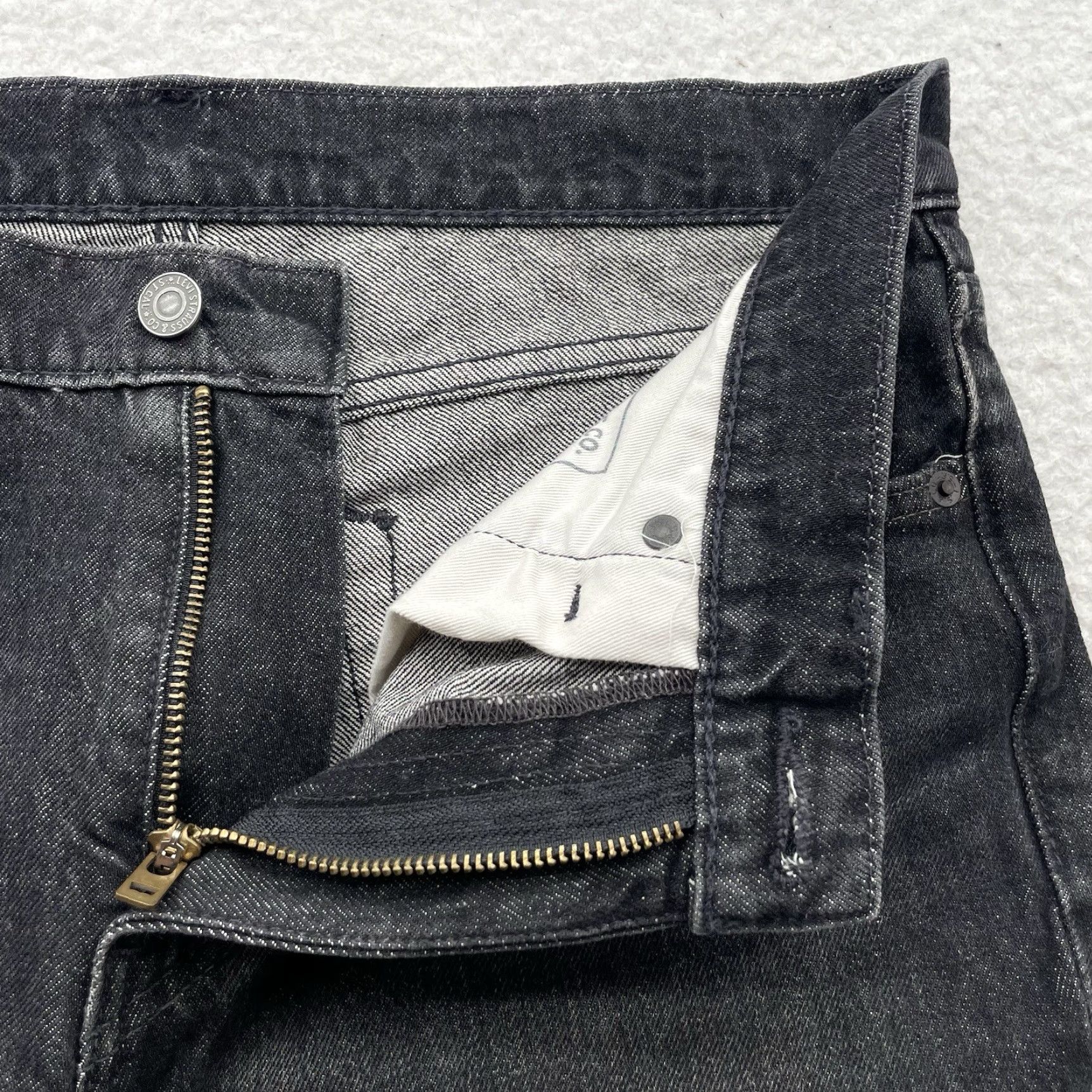 Levi's Levi's Premium Jeans Mens 32x32 Dark Gray Slim Straight 5-Pocket Denim Cotton Logo Vintage not Size US 32 / EU 48 - 4 Thumbnail