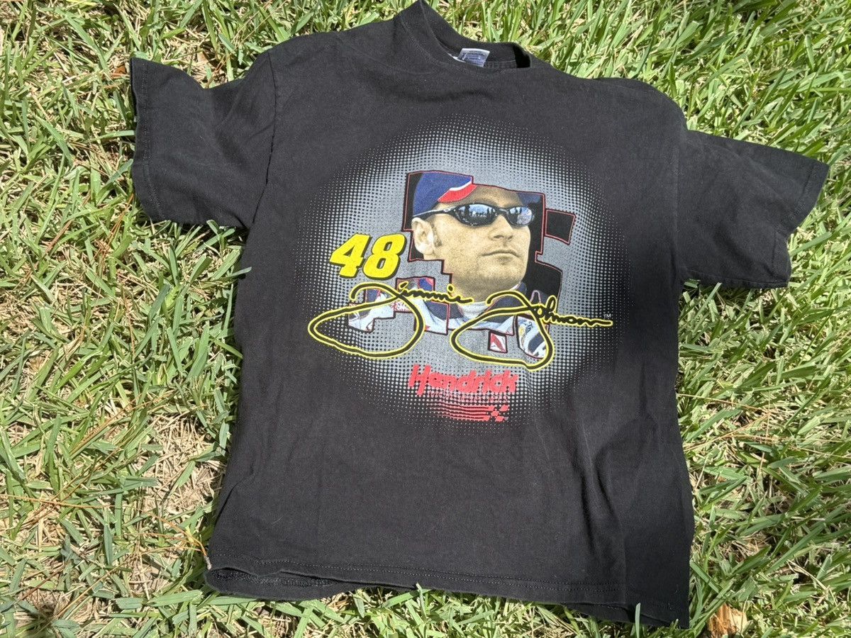 NASCAR × Vintage vintage 2002 Jimmie Johnson NASCAR Checkered Flag L race tee Size US L / EU 52-54 / 3 - 12 Thumbnail