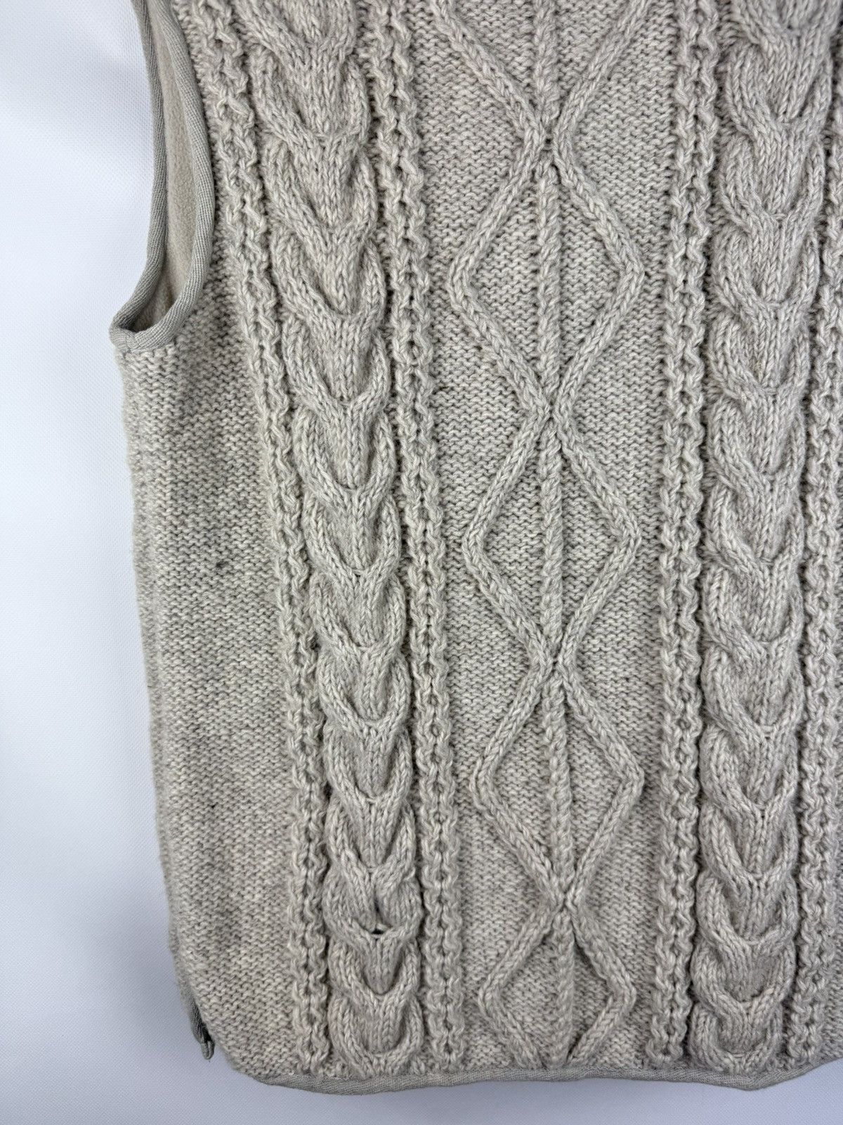 Handmade Pachamama Men’s Wool Cable Knit Handmade Vest Waistcoat Size US M / EU 48-50 / 2 - 15 Thumbnail