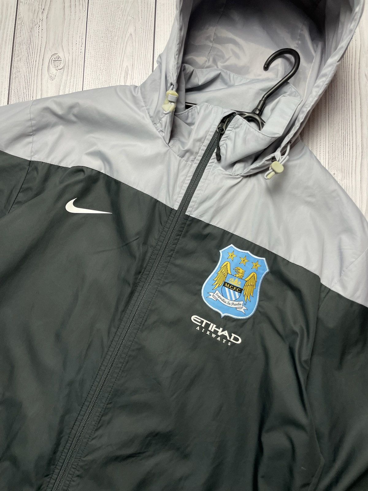 Nike × Vintage Vintage Nike Manchester City jacket size XL logo Size US XL / EU 56 / 4 - 2 Thumbnail