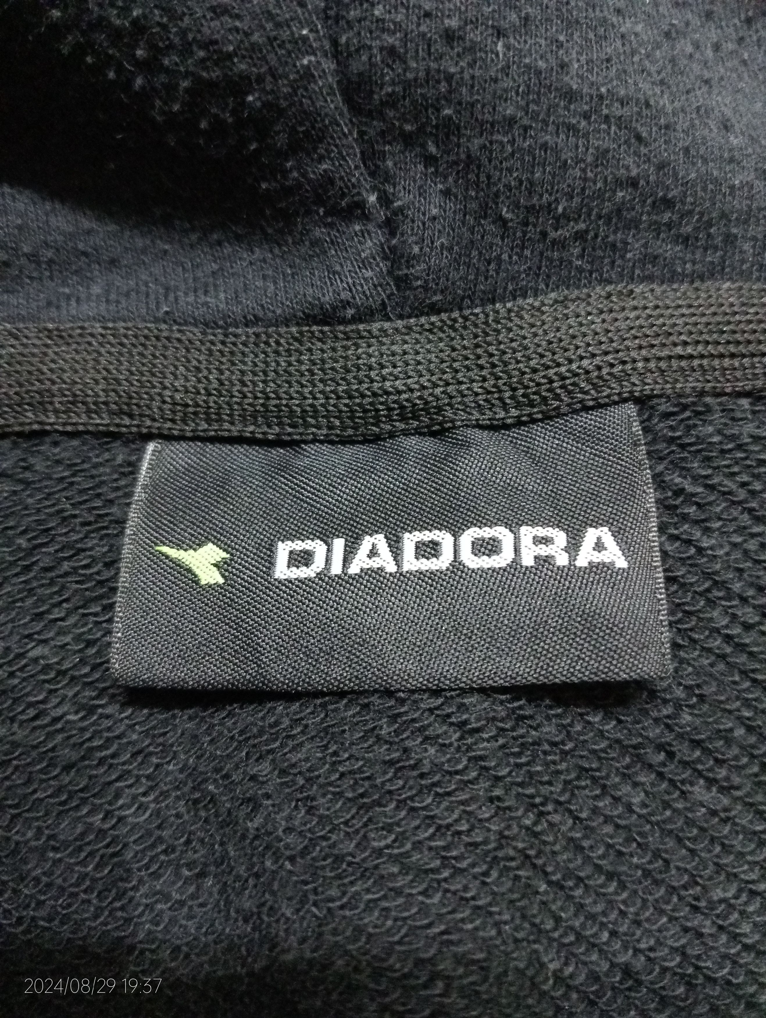 Diadora Vintage Diadora Pullover Hoodie Very Rare Size US L / EU 52-54 / 3 - 3 Thumbnail