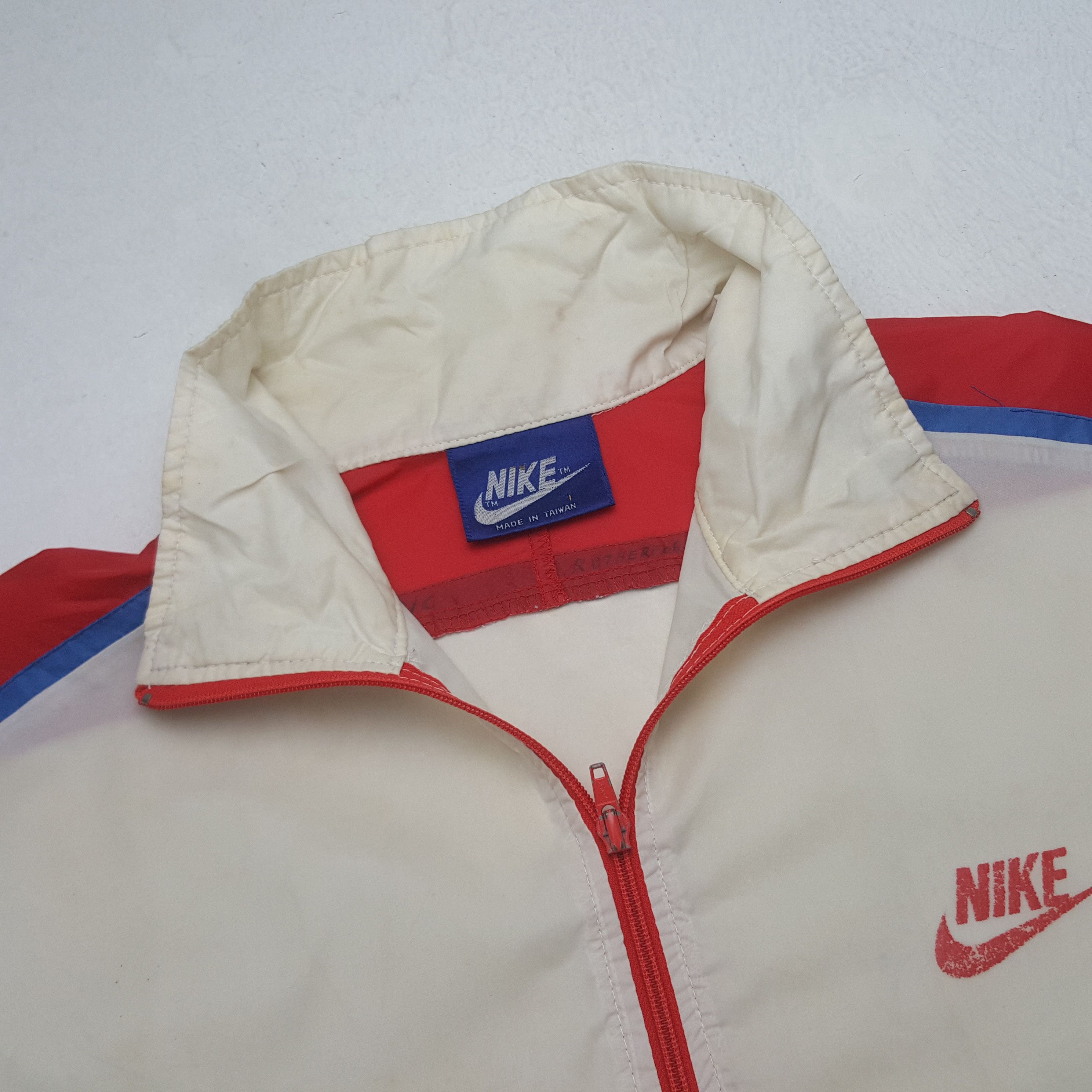 Nike Vintage NIKE Half Zipper Outdoor Windbreaker Jacket RR8 Size US L / EU 52-54 / 3 - 4 Thumbnail
