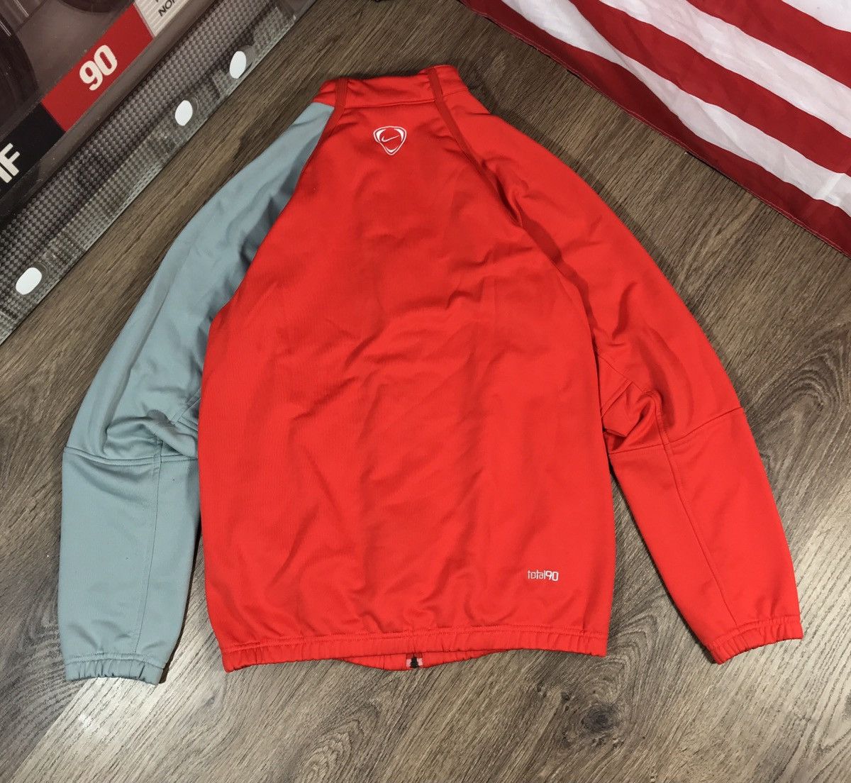 Vintage Vintage Nike Track Zip Jacket Size US M / EU 48-50 / 2 - 10 Thumbnail