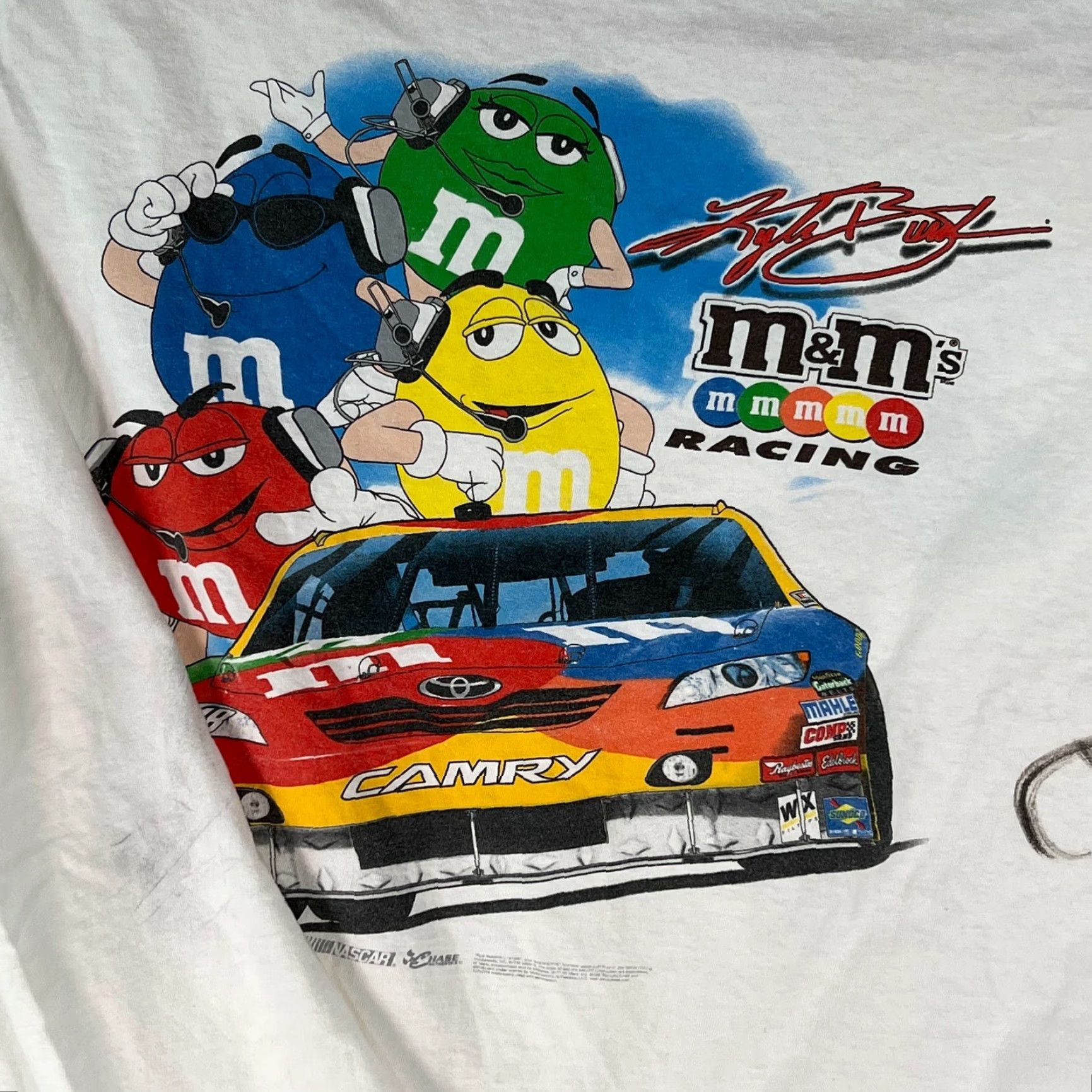 Chase Authentics Vintage Kyle Busch NASCAR M&M Men’s Short Sleeve T-Shirt 4XL White Graphic Chase Authentics Size US XXL / EU 58 / 5 - 4 Thumbnail