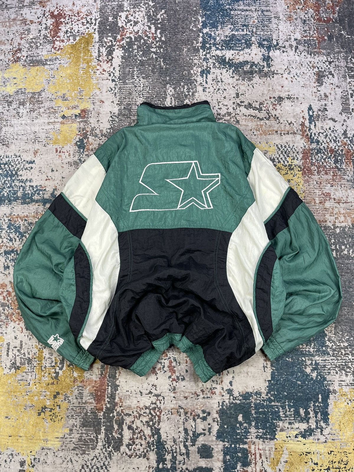 Starter Vtg 90s Starter Back Hit Big Logo Nylon Windbreaker Size US L / EU 52-54 / 3 - 5 Thumbnail